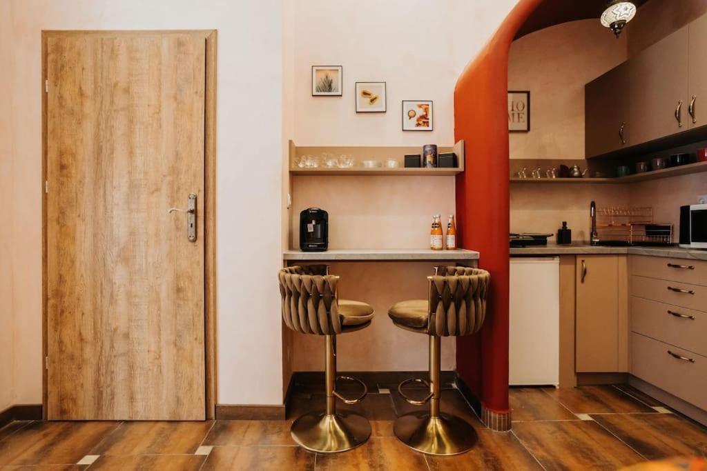 Shahrazad Apartment