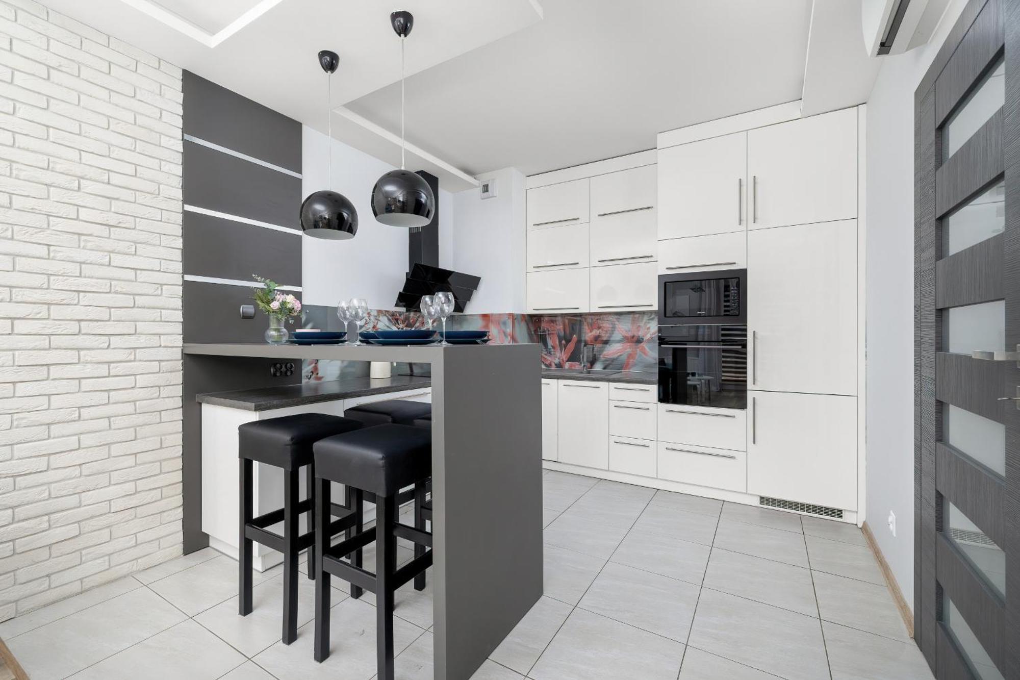 Nowoczesny & Klimatyzowany Z Parkingiem By Renters Apartment
