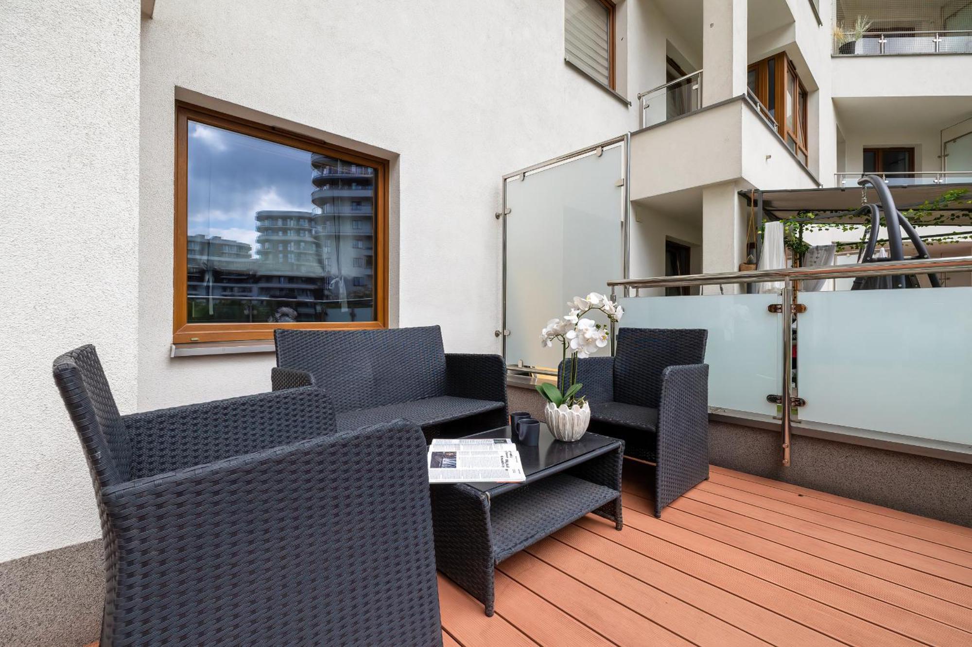 Apartment Nowoczesny & Klimatyzowany Z Parkingiem By Renters *