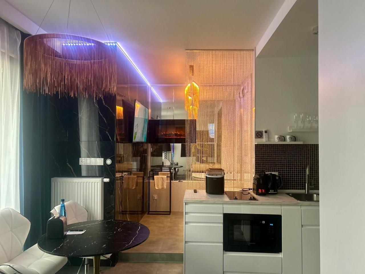 Jacuzzi Glass-house Station * Cracóvia