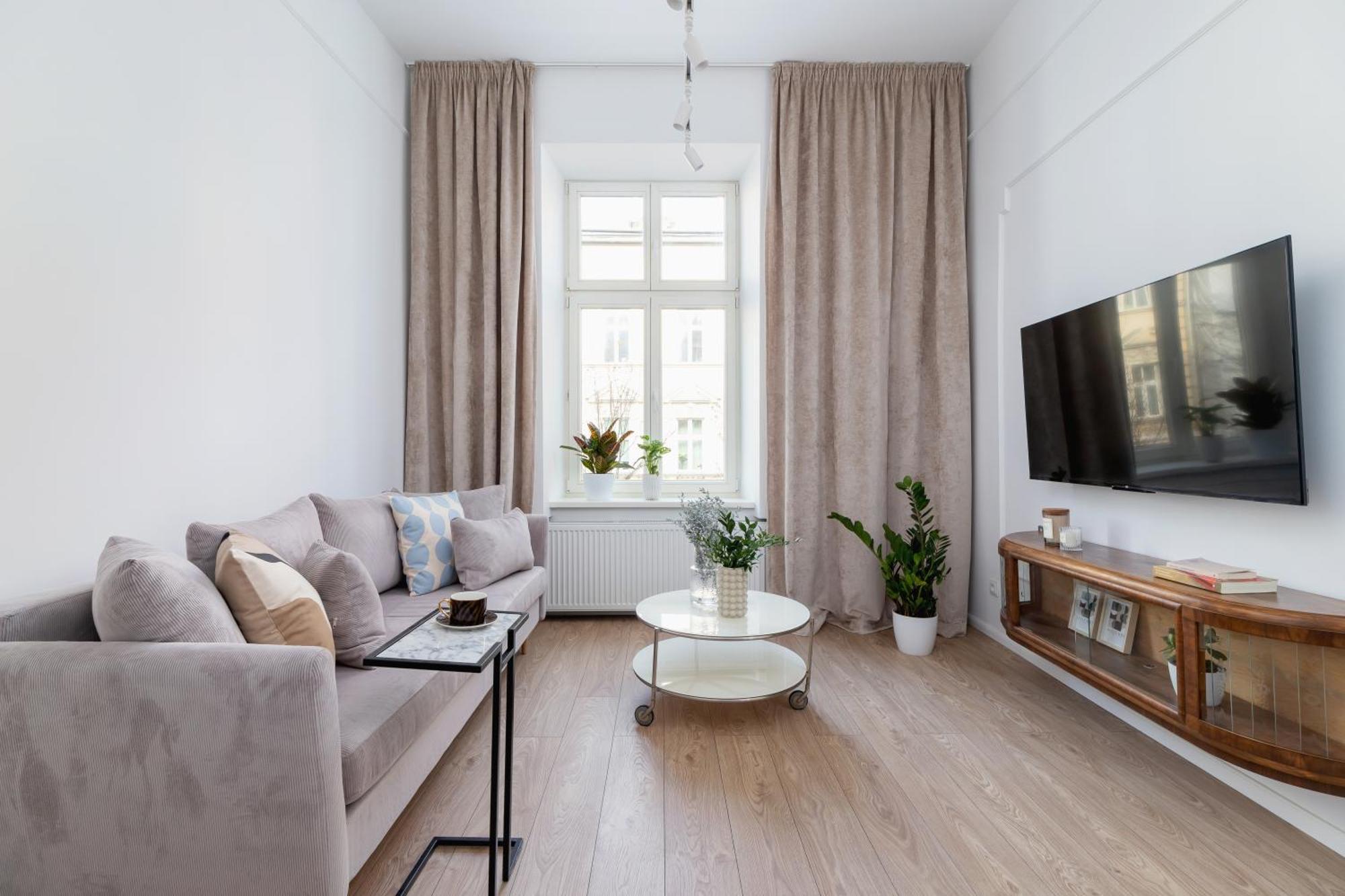 One Bedroom - Dietla 68 Street Apartment Krakow