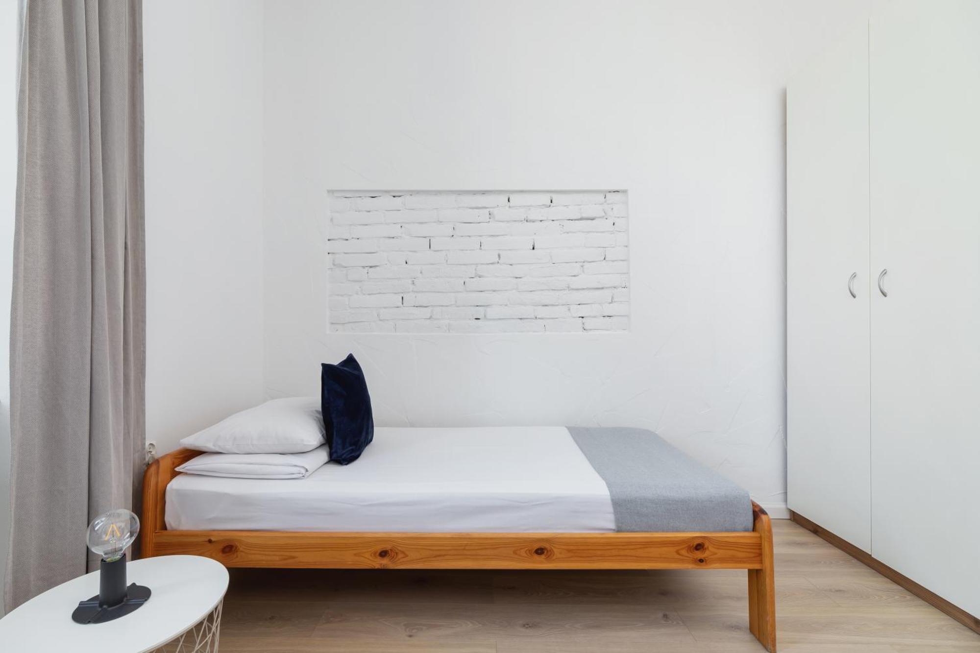 Apartment 3-bedroom - 51 Dietla Street *