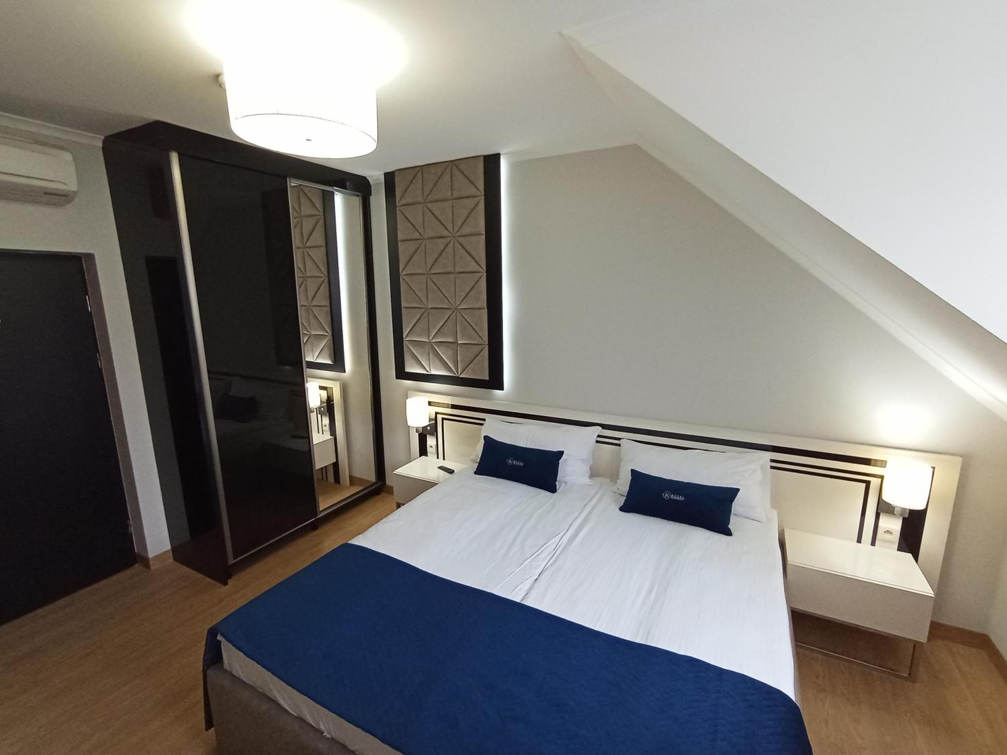 Kontrast Aparthotel Krakow
