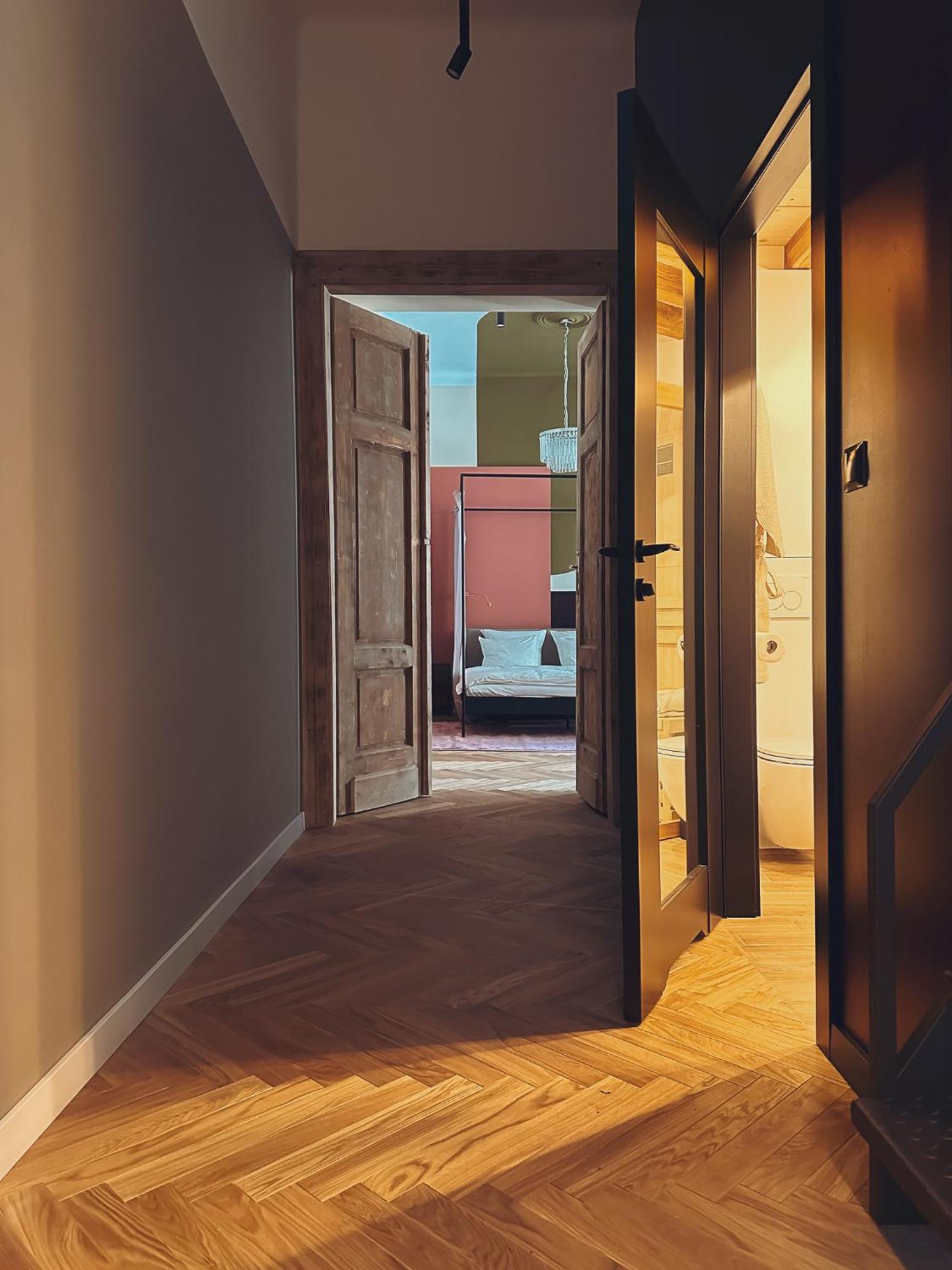 Appartement Quiet Luxury On Florianska Krakau