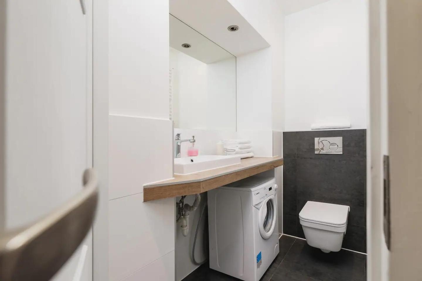 Apartament Private Parking - Old Town - Sw Krzyza 16 Street *