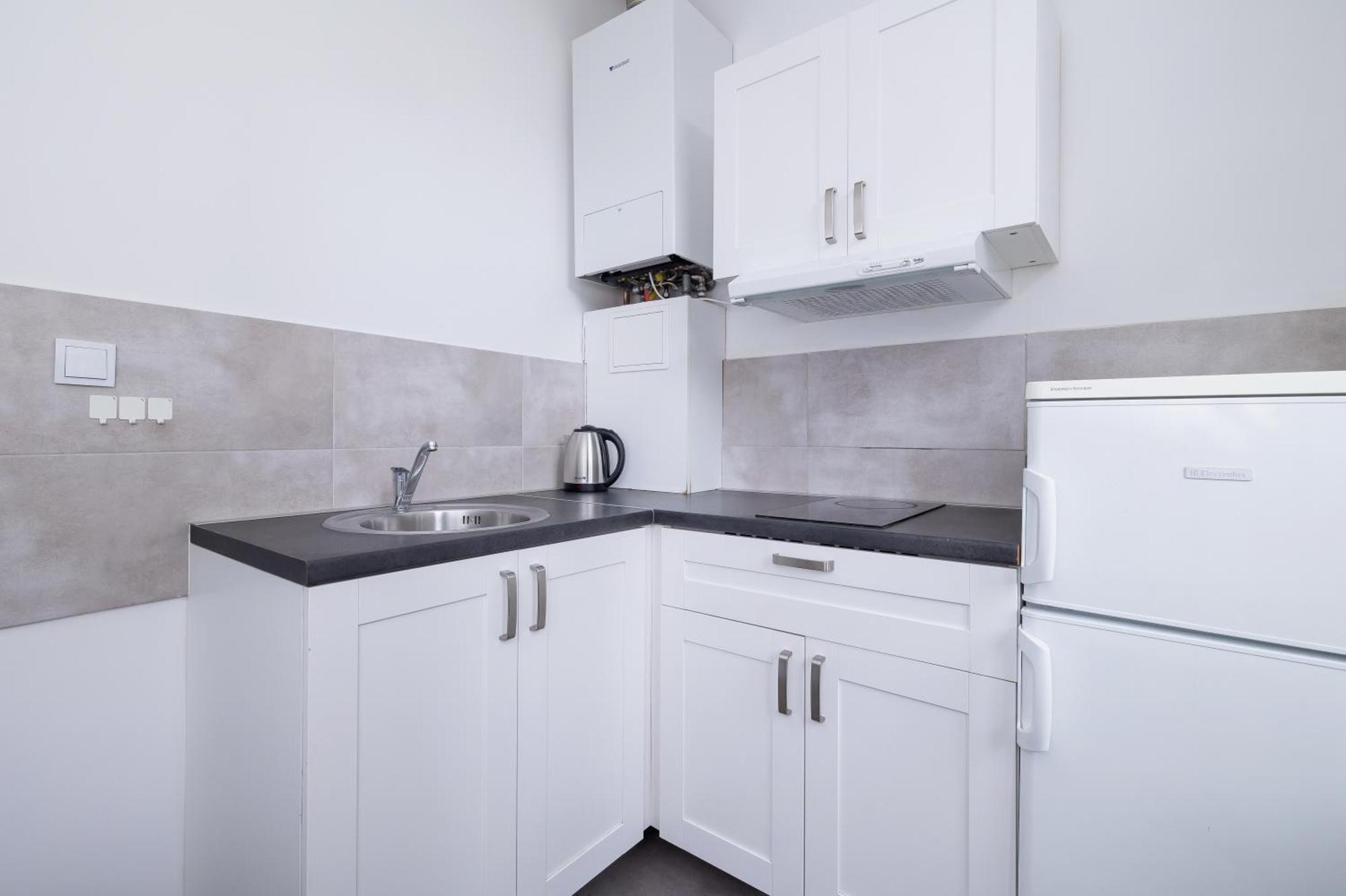 2-bedroom With Balcony - Dluga 65 Street Apartment Krakow