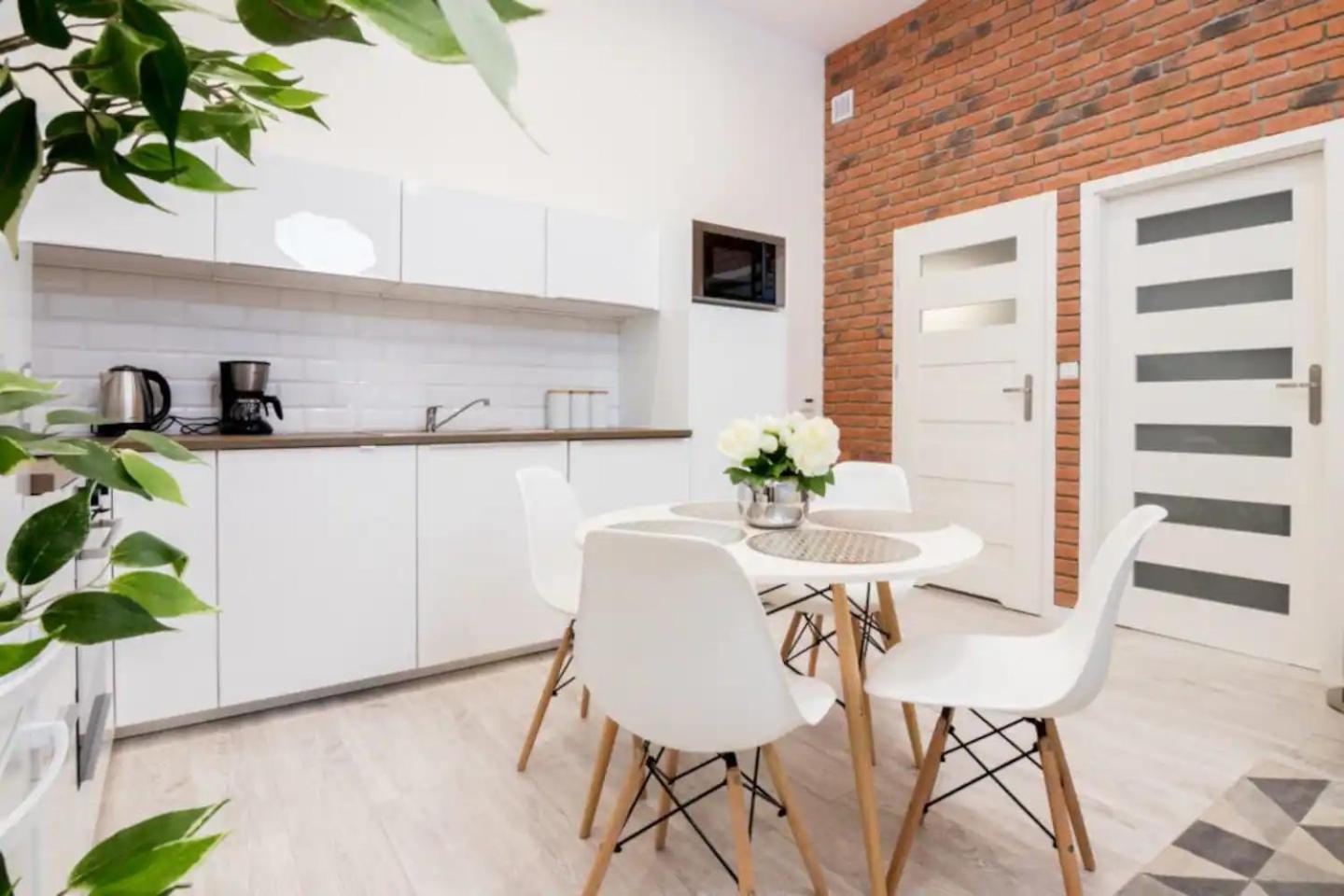 One Bedroom - Dluga 30 Street