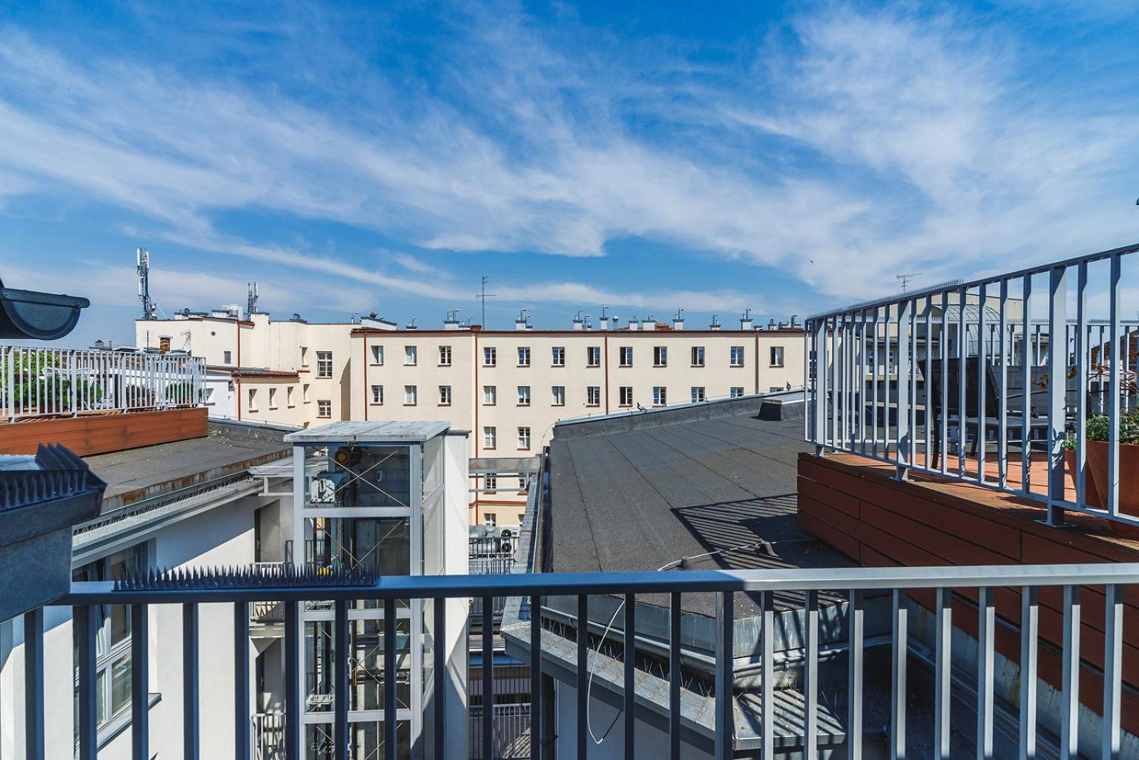 Apartment 2 Bedroom With Terrace- Pilsudskiego 11 *