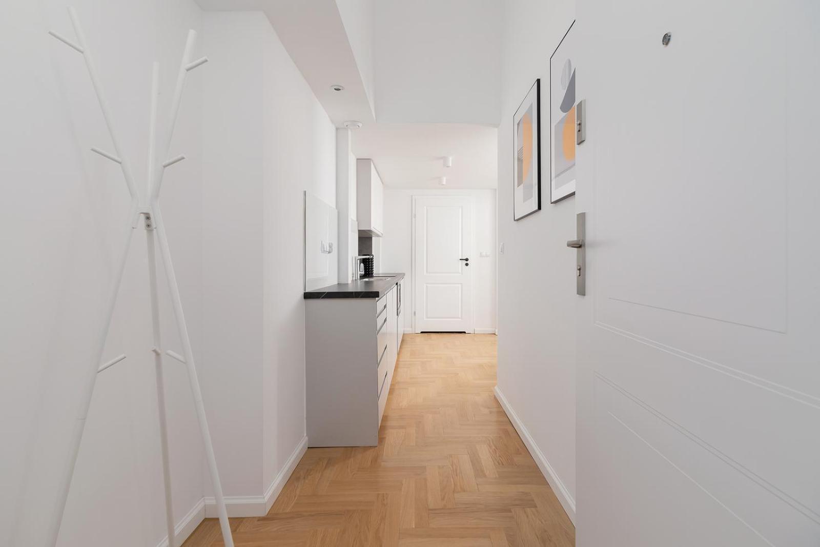 Wawel Castle - Modern - 7 Gertrudy Apartment Krakow