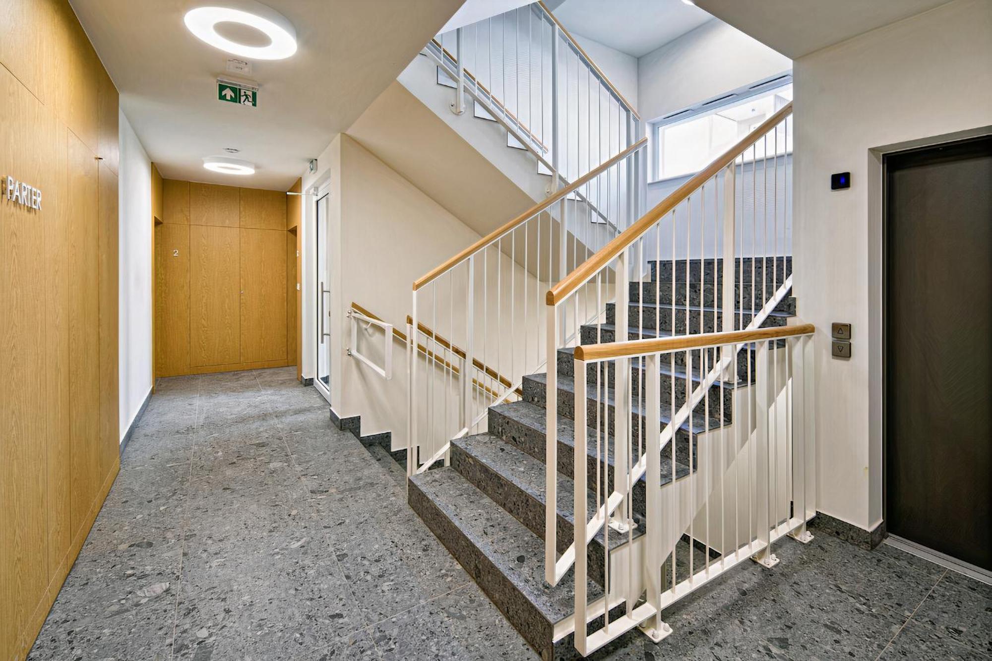 Stylish Urban Retreat By Ur4n! Krakow