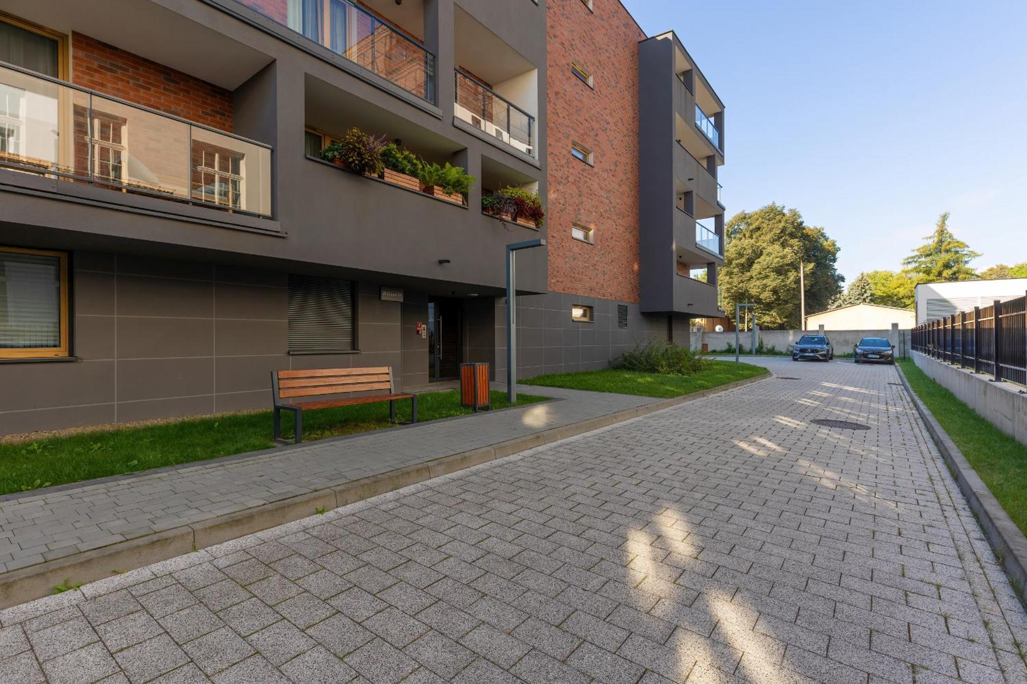 Zbozowa 2a Nowy Kleparz Cracow By Renters Apartament *
