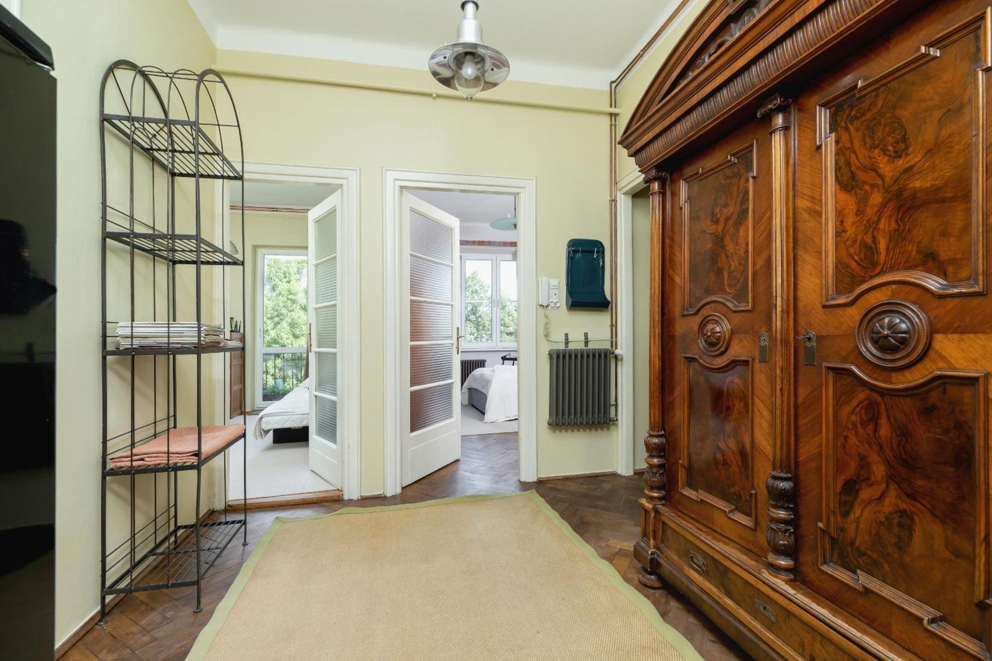 Cracow Kazimierz Retro Skawinska By Renters Apartment