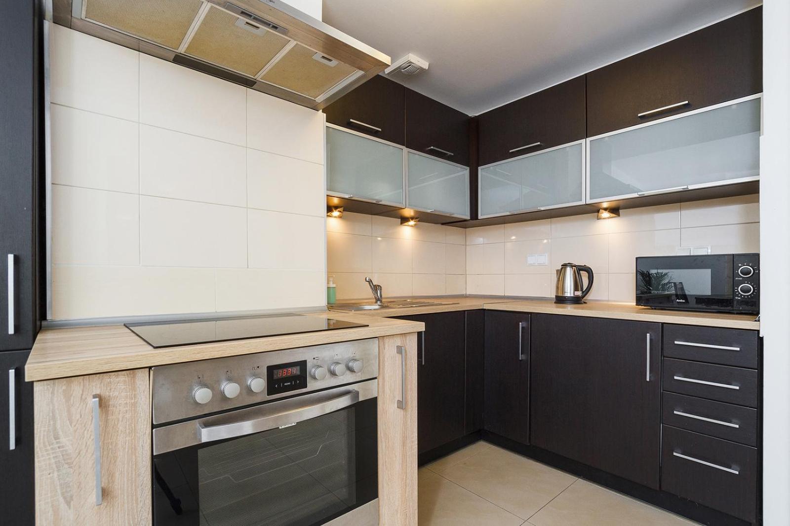 3-bedroom With Balcony- Krowoderska Apartment *