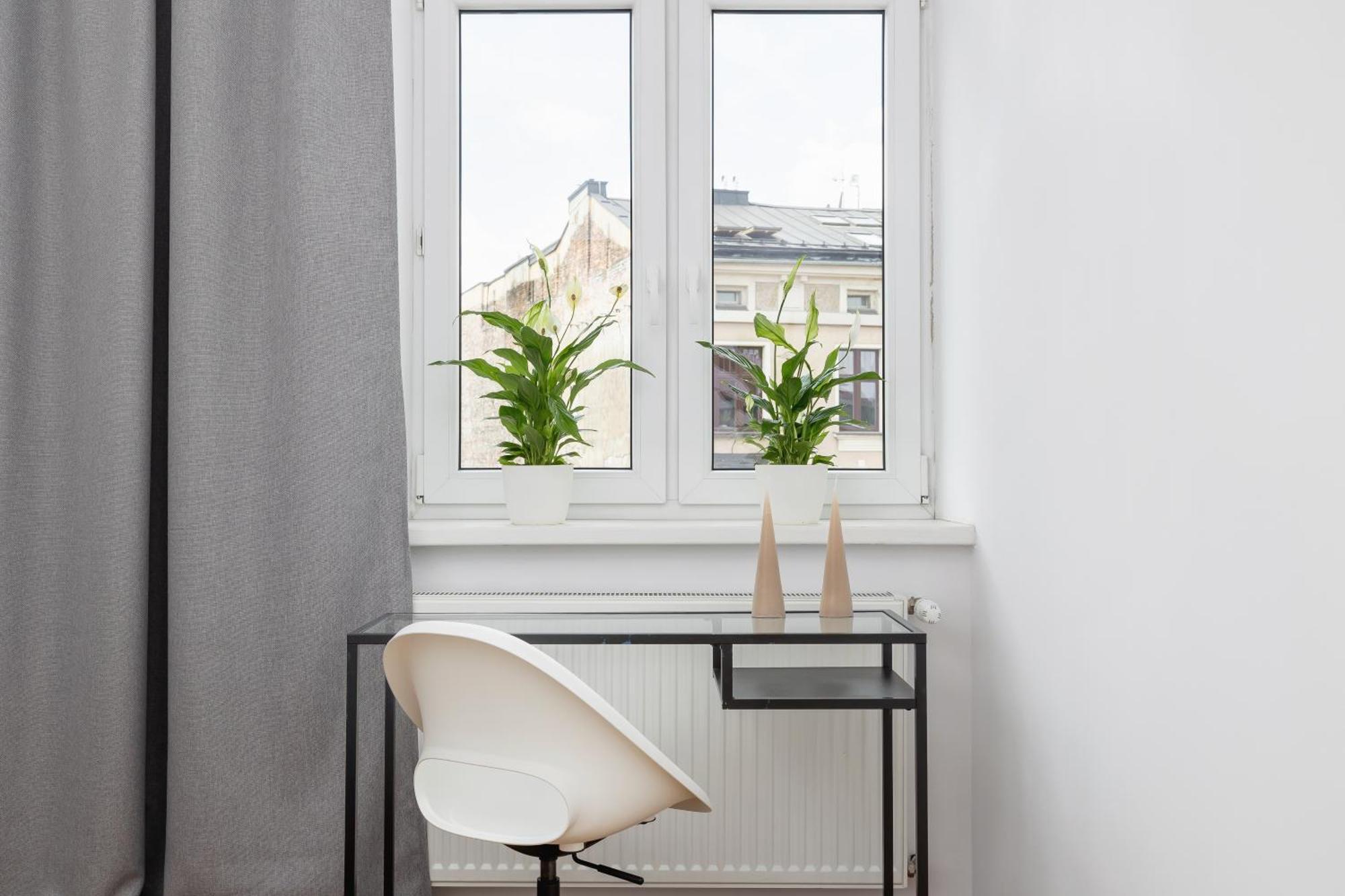 1-bedroom With Balcony - Dluga 65 *