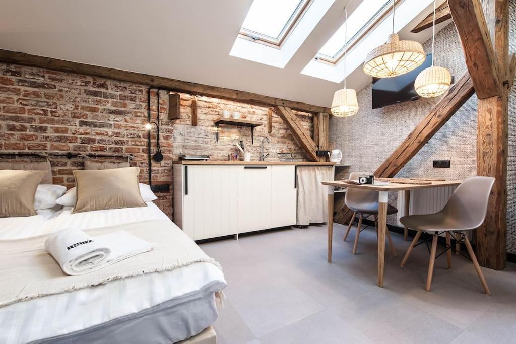 Apartment With An Ac - Dietla 51 Street *