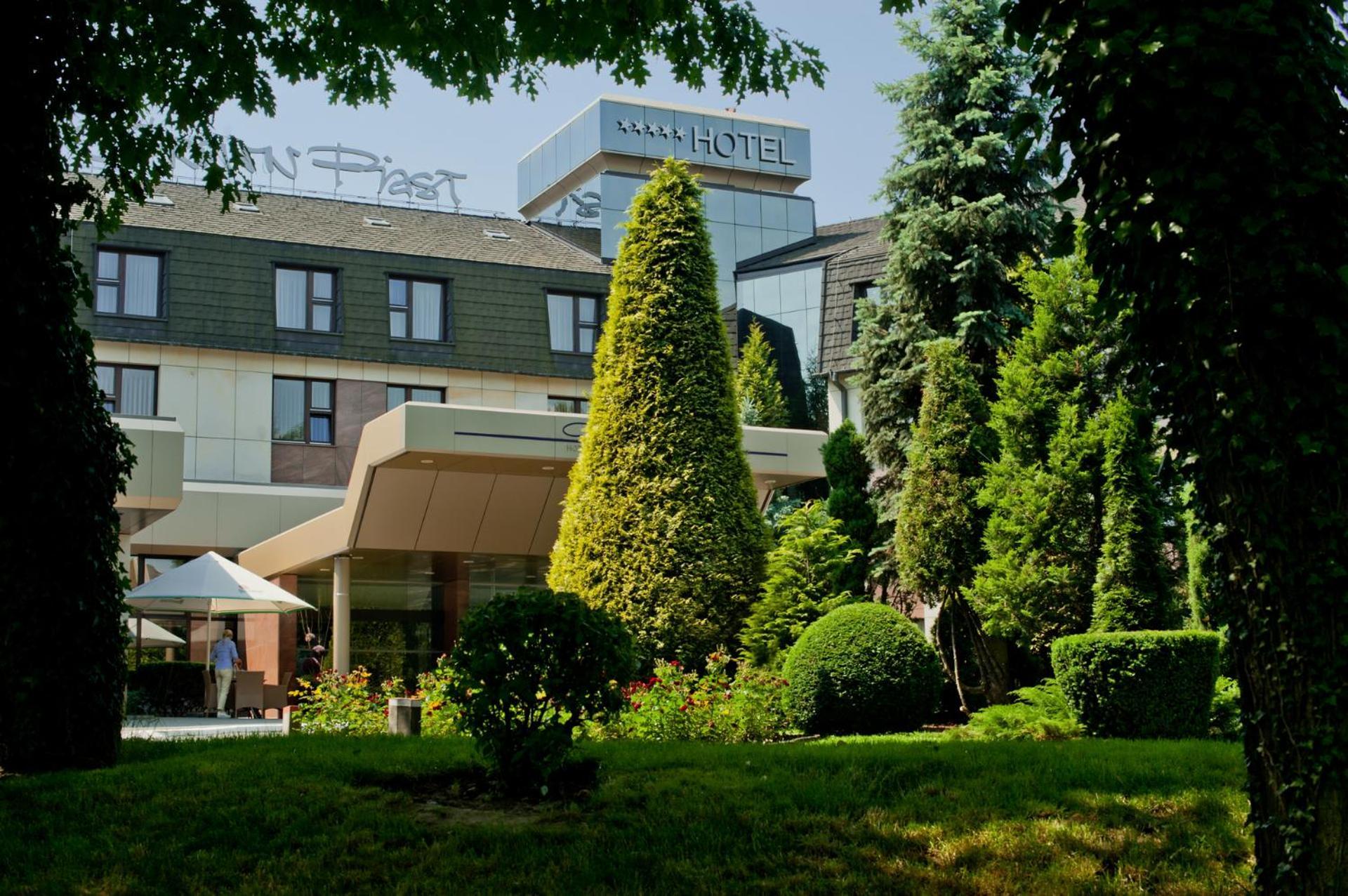 Hotel Booking Crown Piast & Spa Kraków
