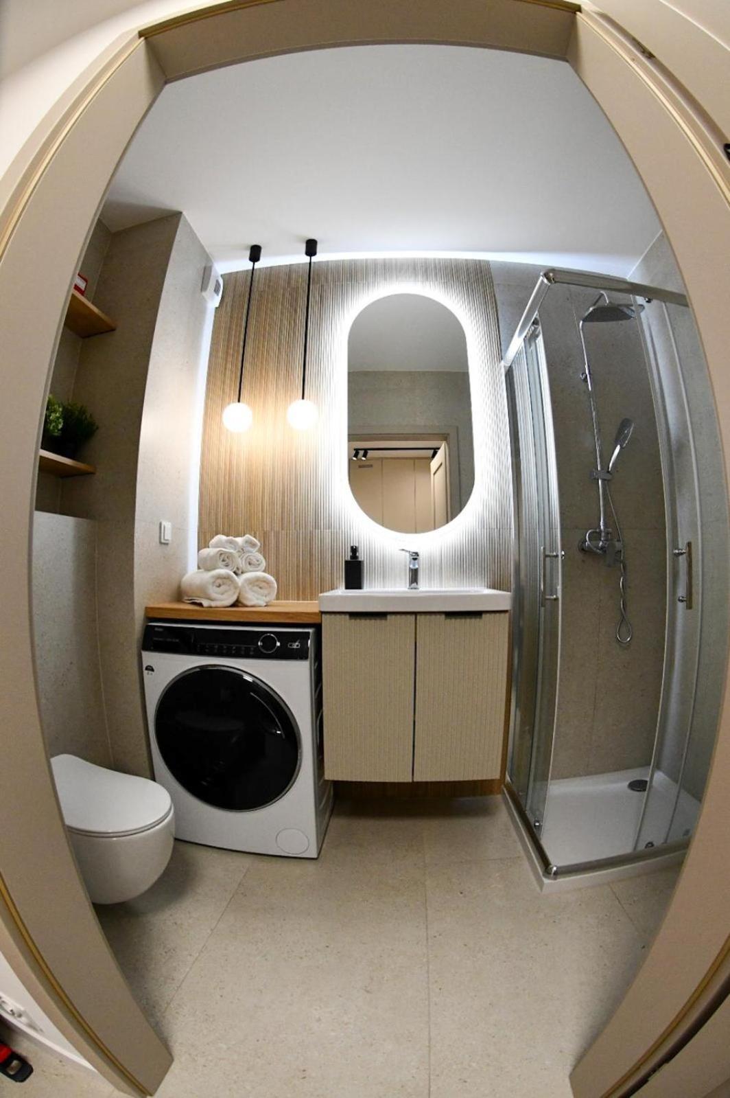 Elegant Two-room Apartment, Center, Balcony ,sleeps 4 * Krakau
