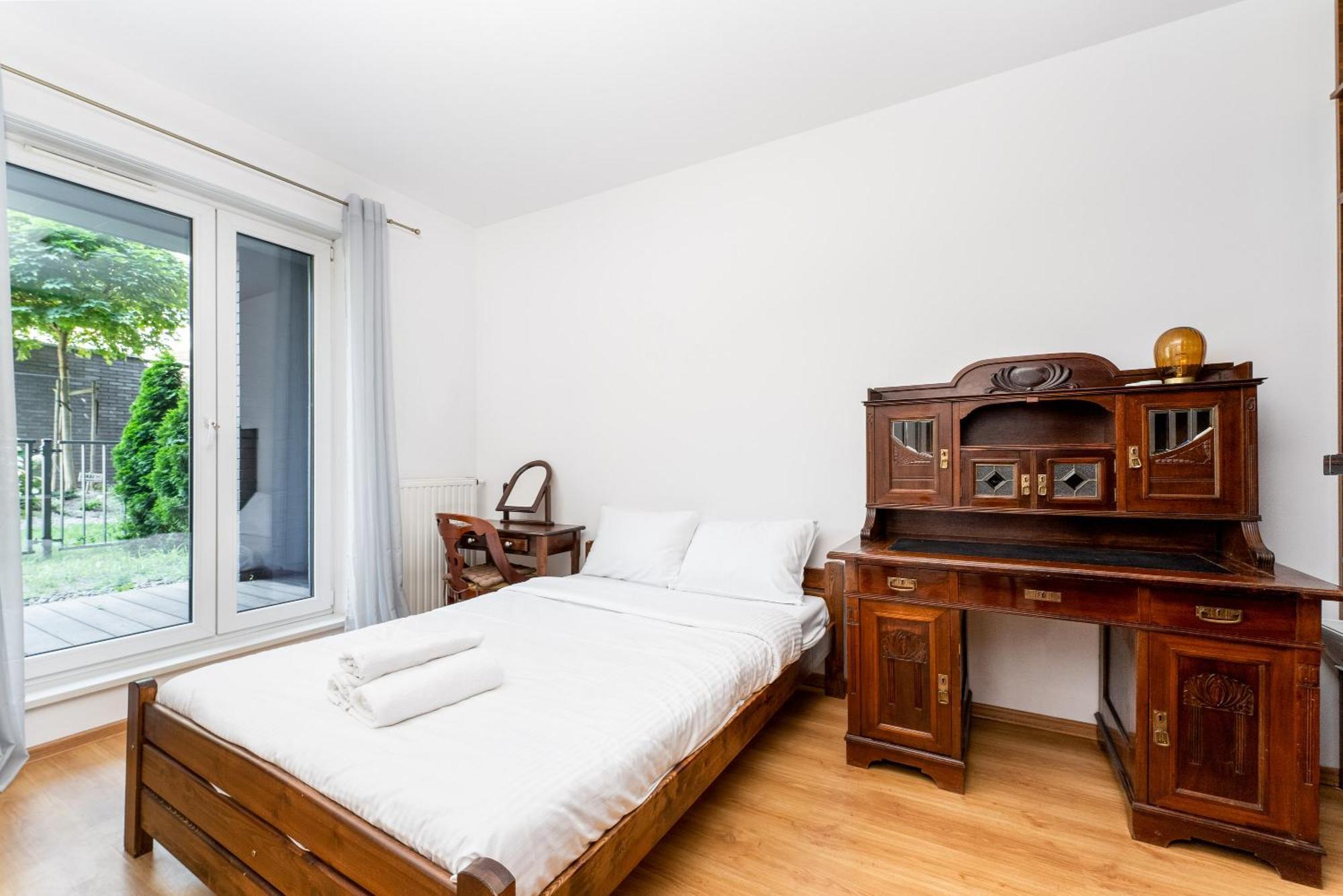 Nadwislanska 11 With Garden Apartment *
