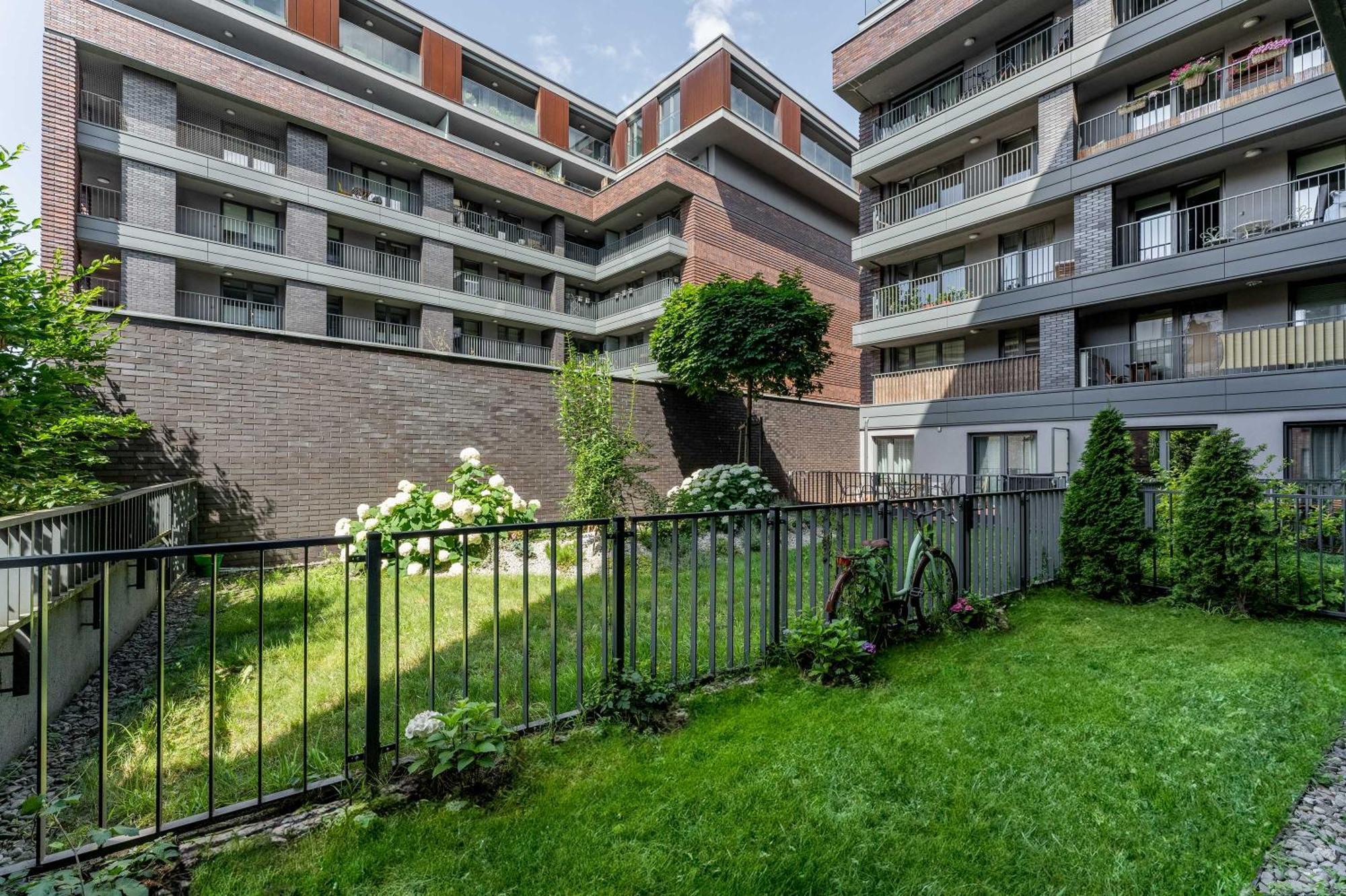 Nadwislanska 11 With Garden *