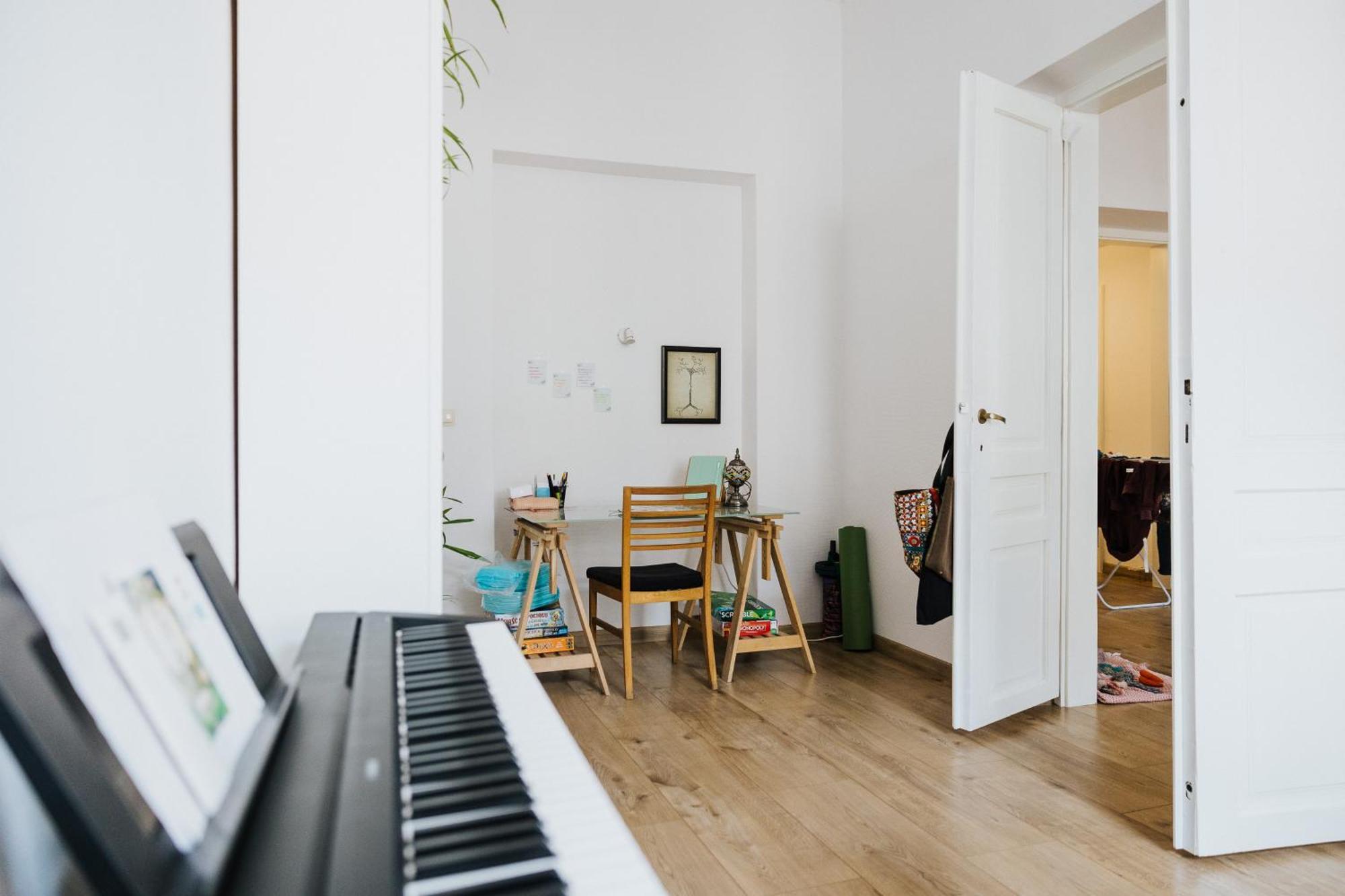 Atticus Apartment *