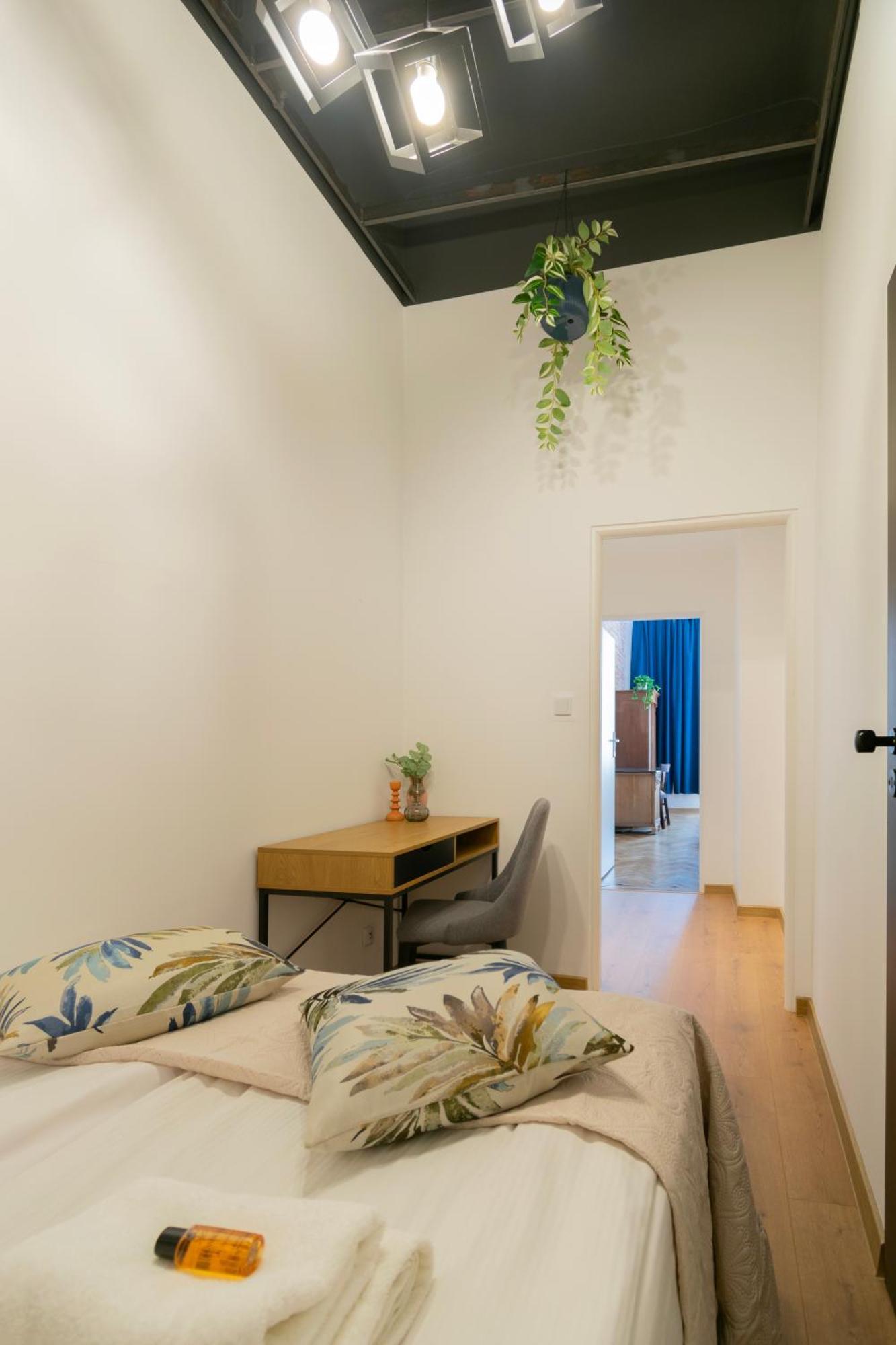 Apartament Studencka Street, Next To Planty Park *