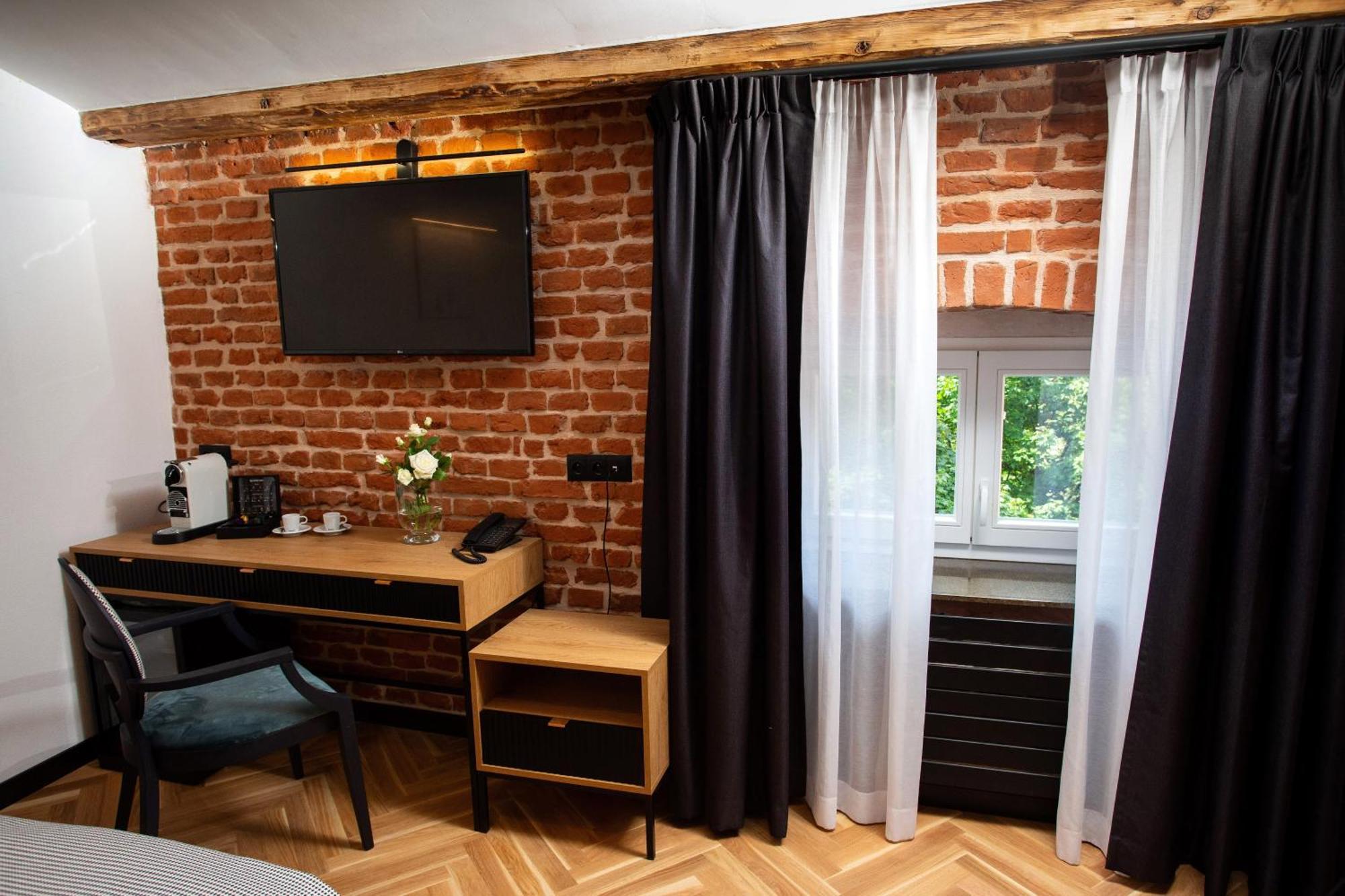 Teatr Hotel 4*