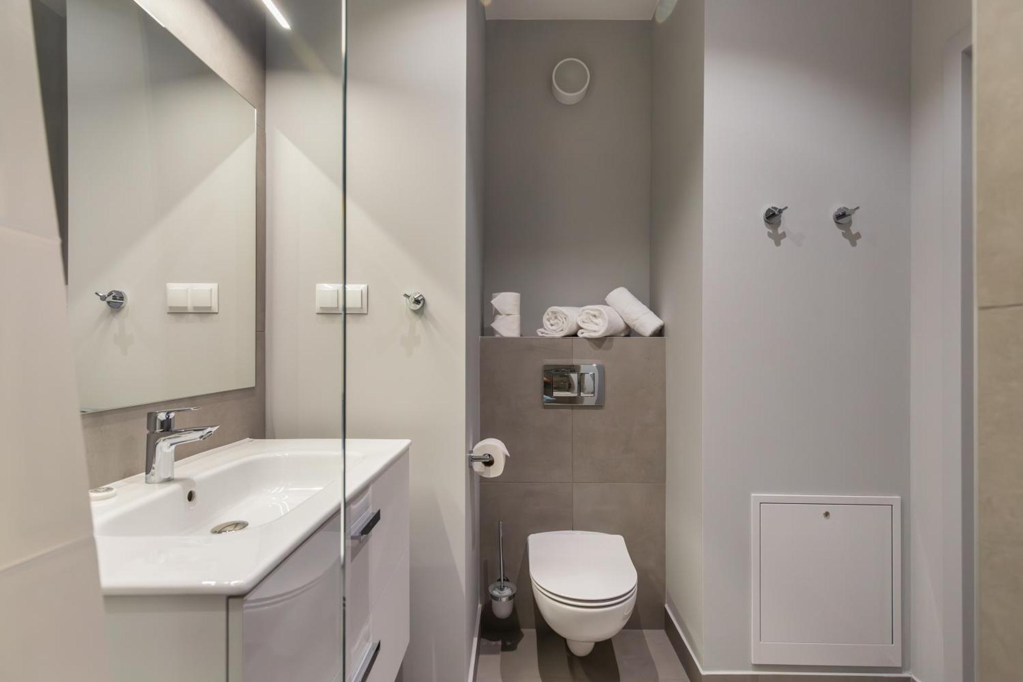 Nextdoor Hotel *