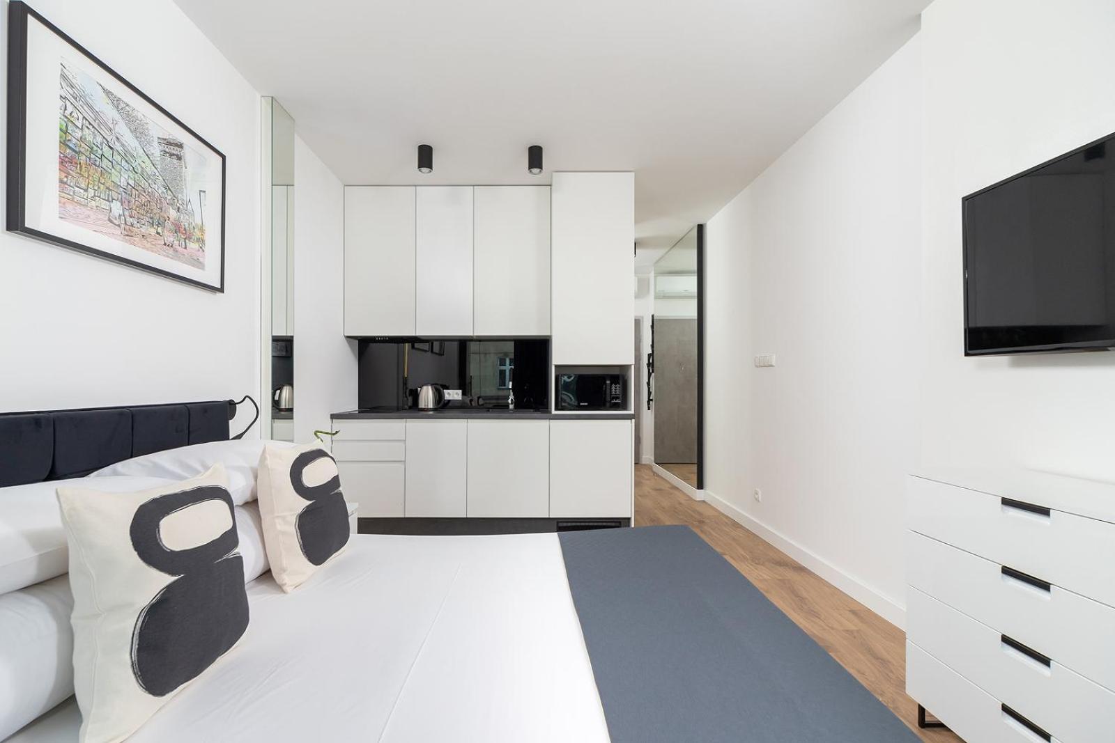 For Two With A Balcony - Rajska 3 Street Apartment *