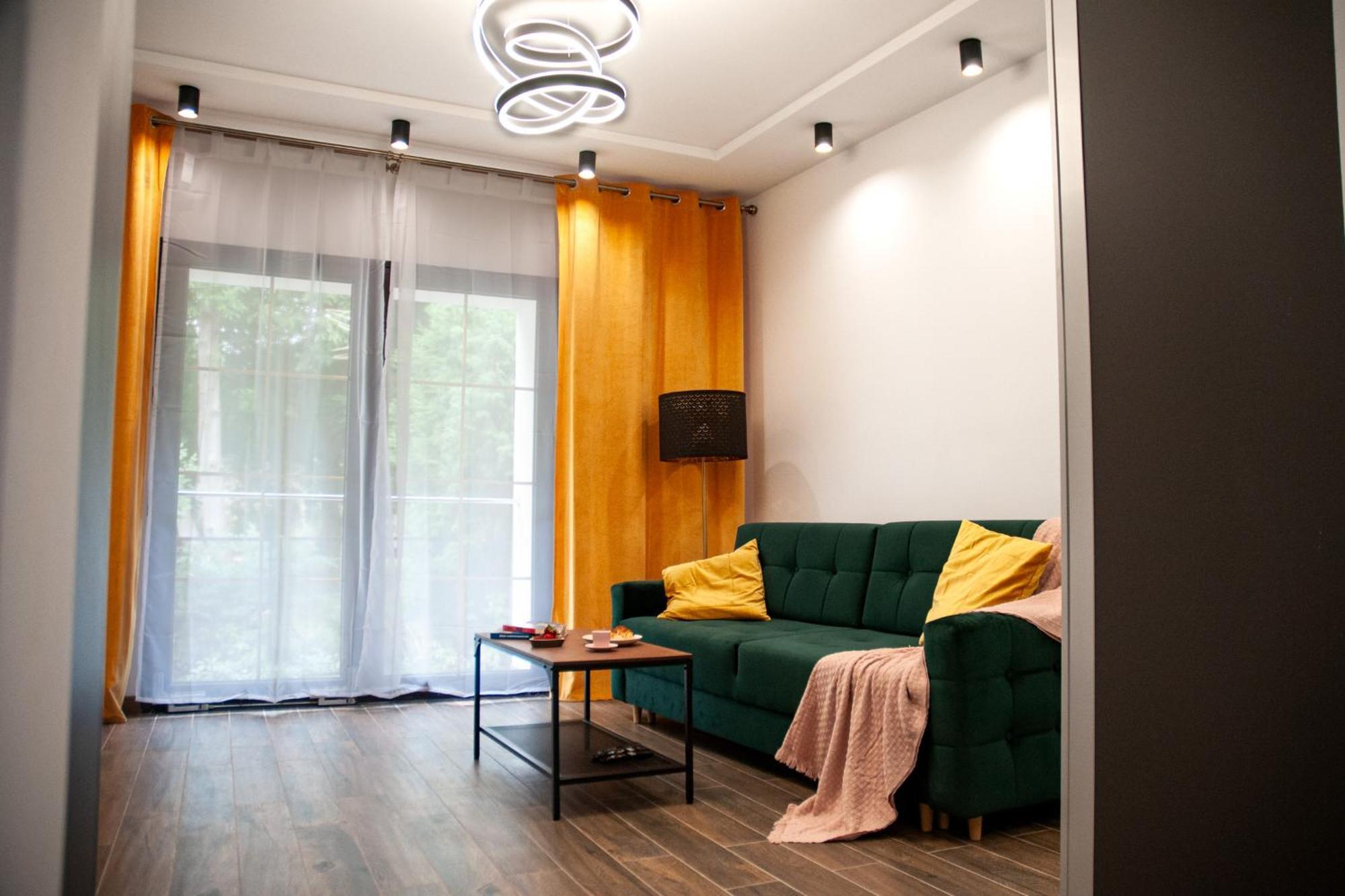Stylowy Dom Z Ogrodem I Prywatnym Parkingiem Apartamento *