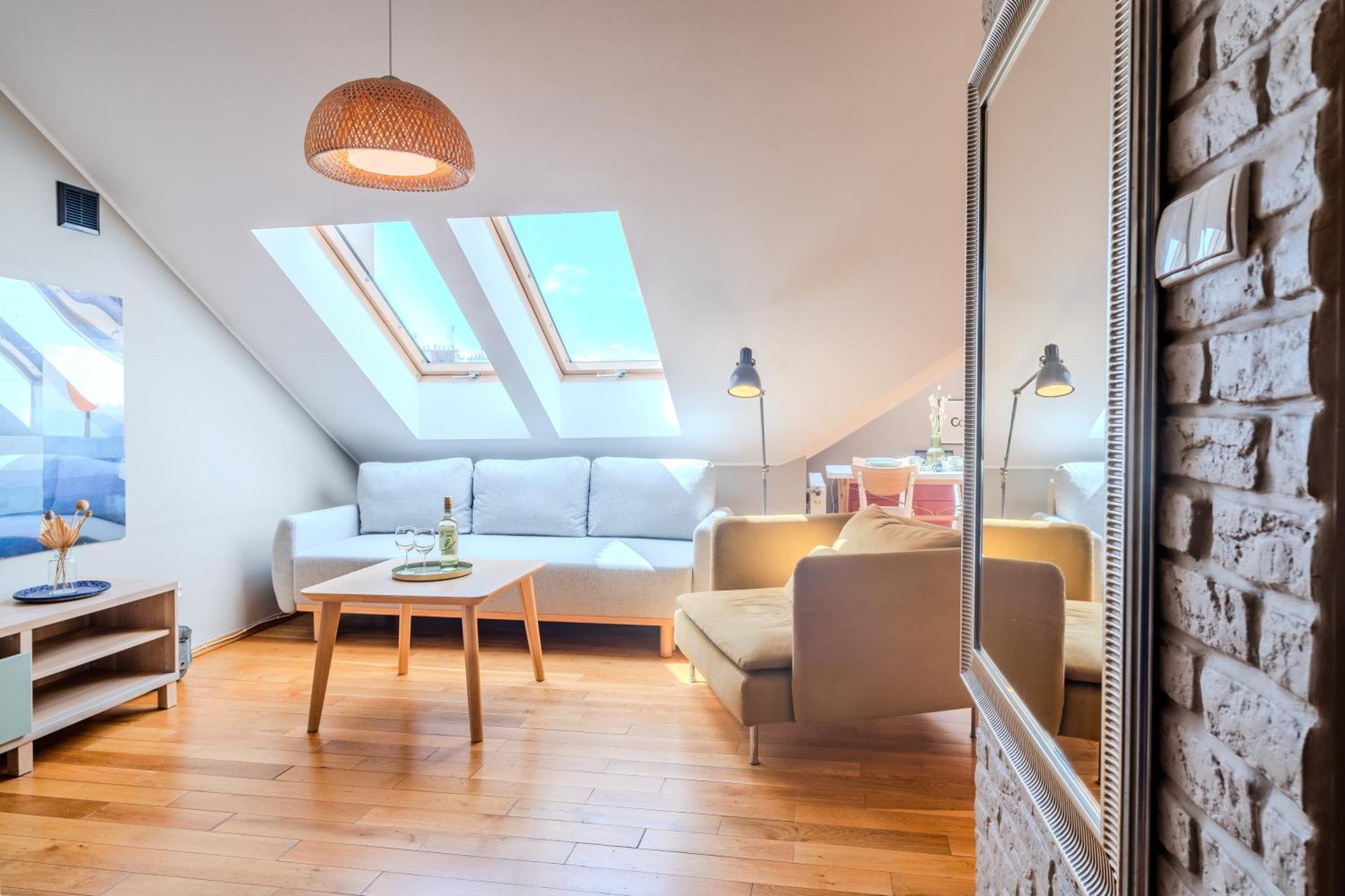 Apartament Castle View - Spacious - By Rentujemy
