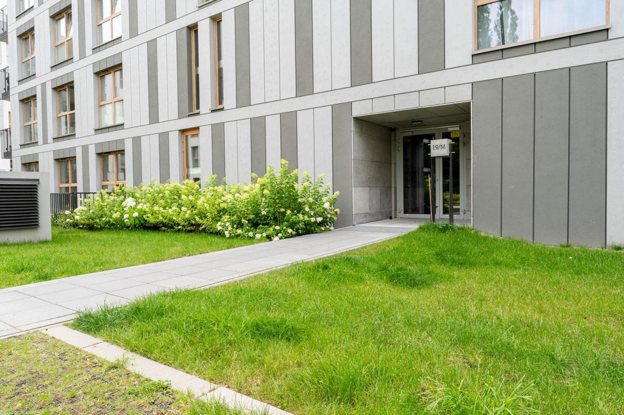 Lema Near Tauron Arena Apartment