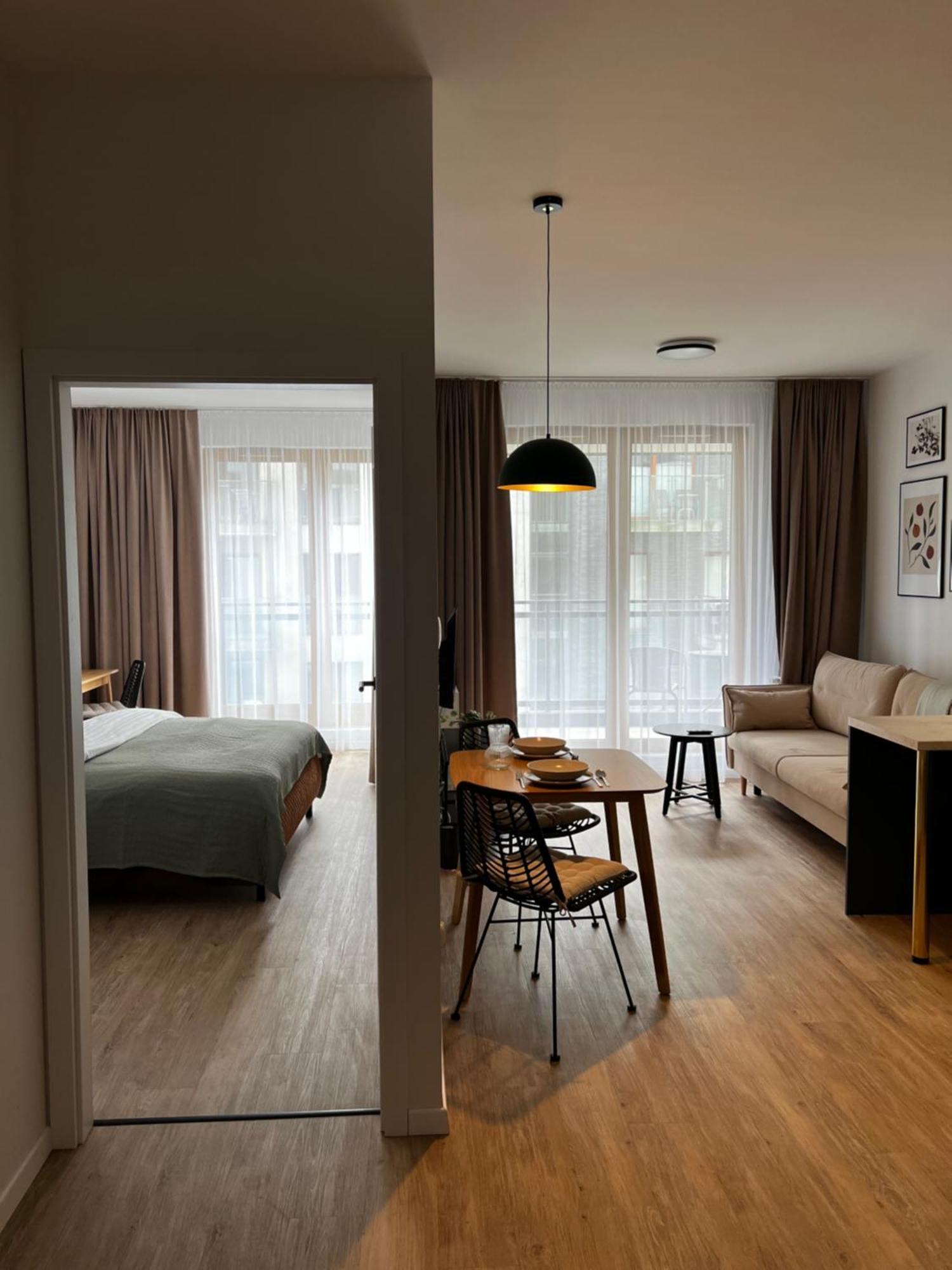 Sunrise Apartment *