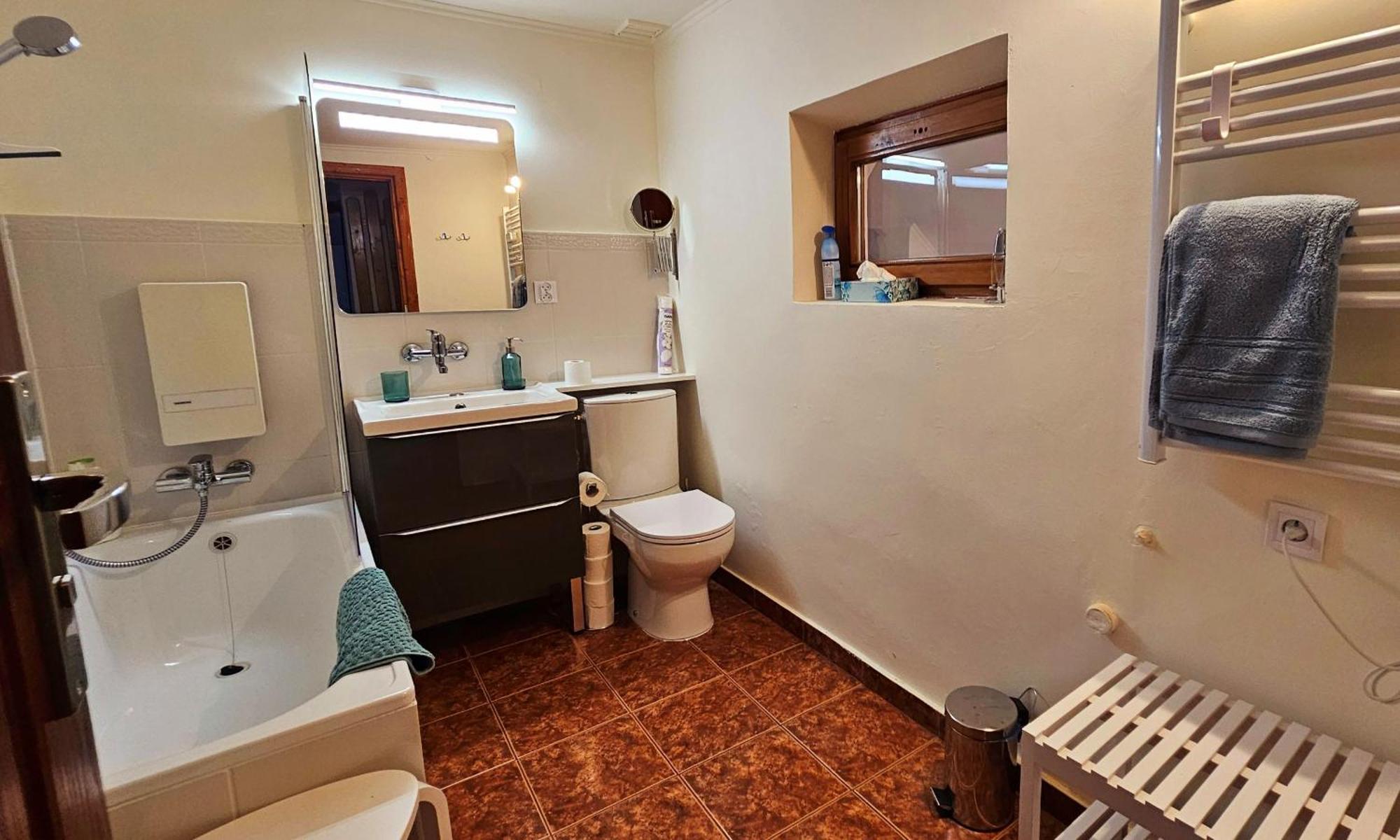 Park Apartment
