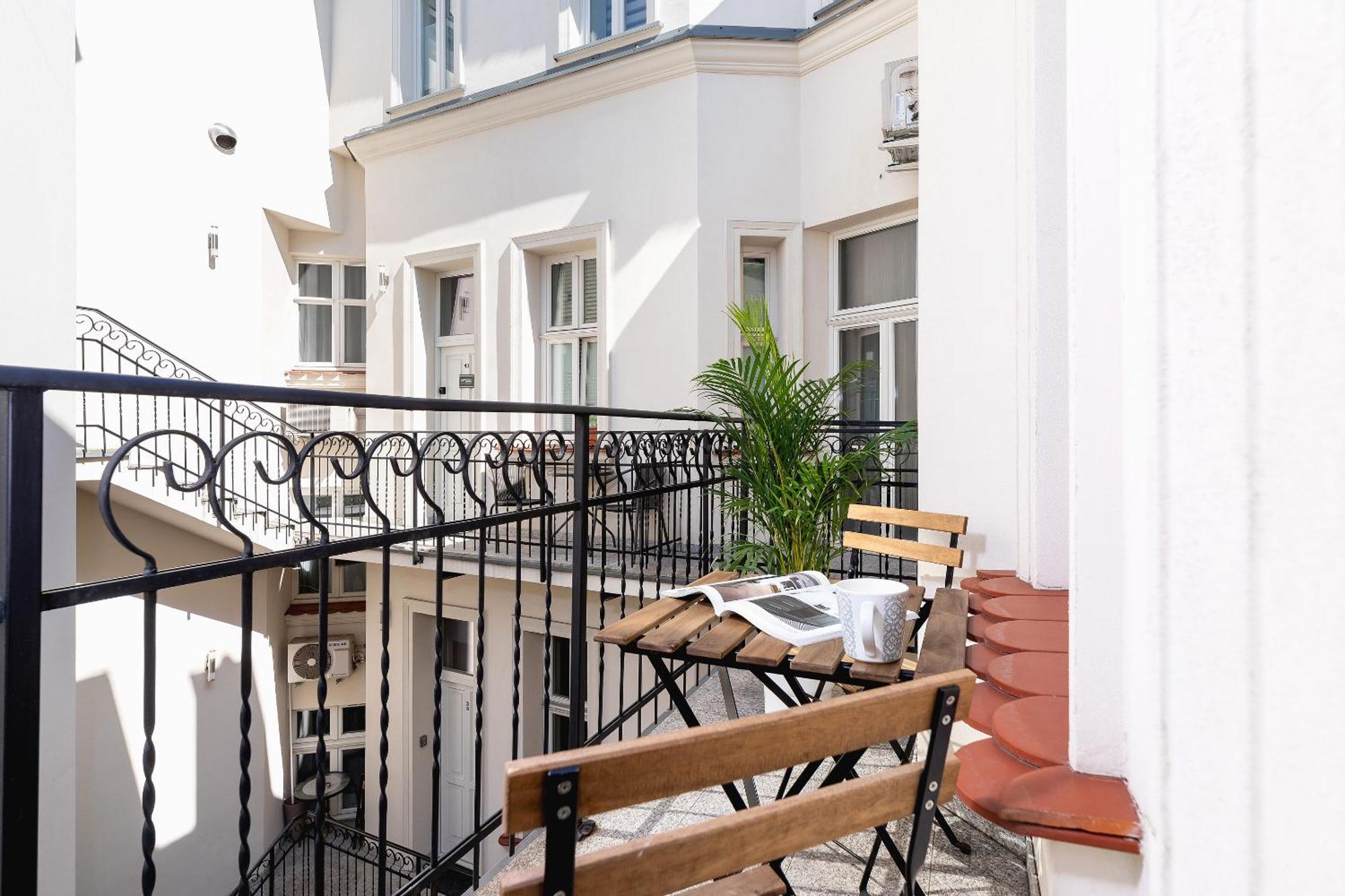 Apartament With Balcony - Rakowicka 6 Street Kraków