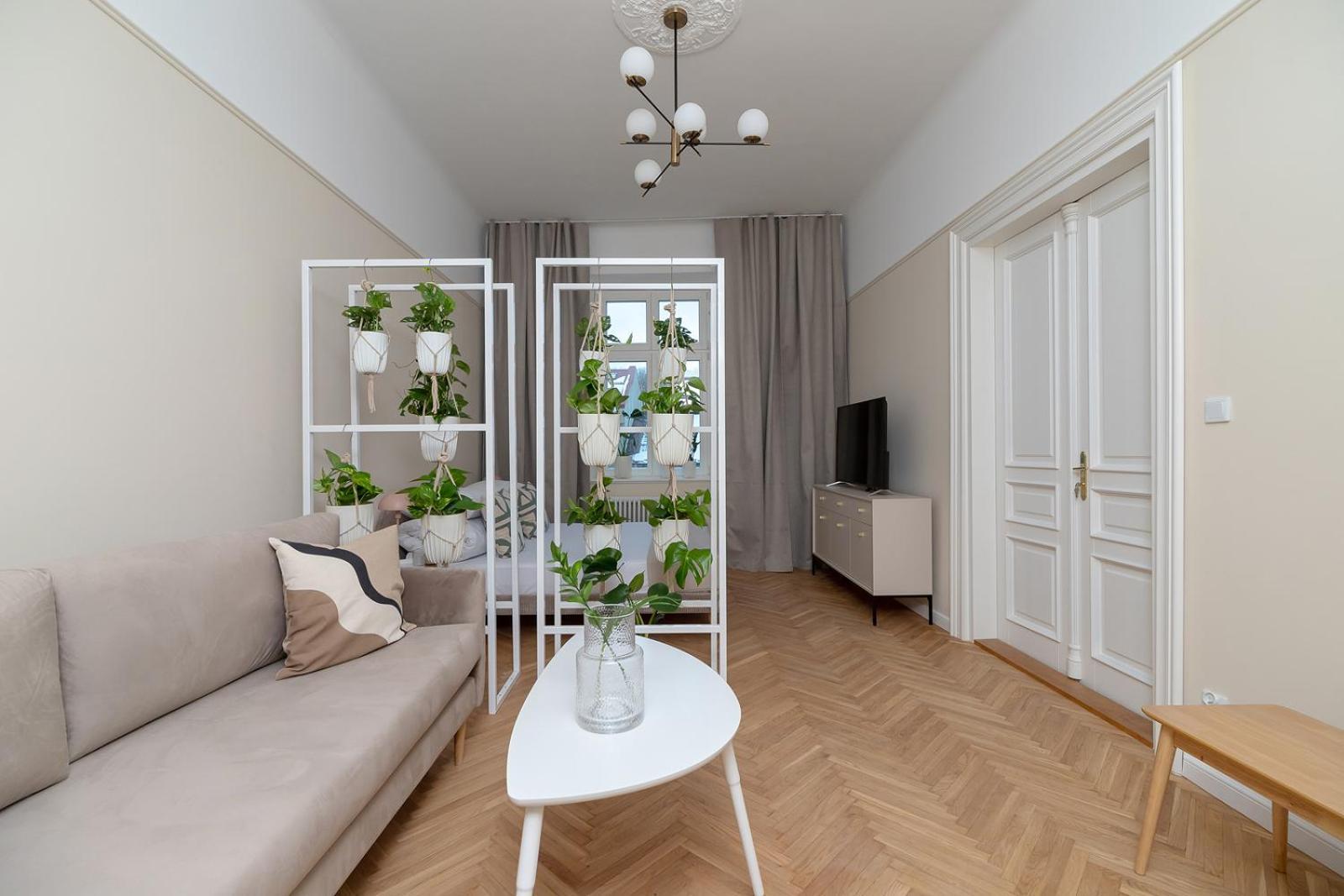 Apartment 2 - Bedroom - Rejtana 10
