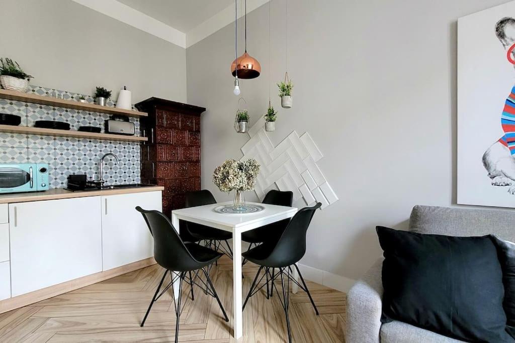 Apartament Wild & Huge Comfy 5 Min To Main Square