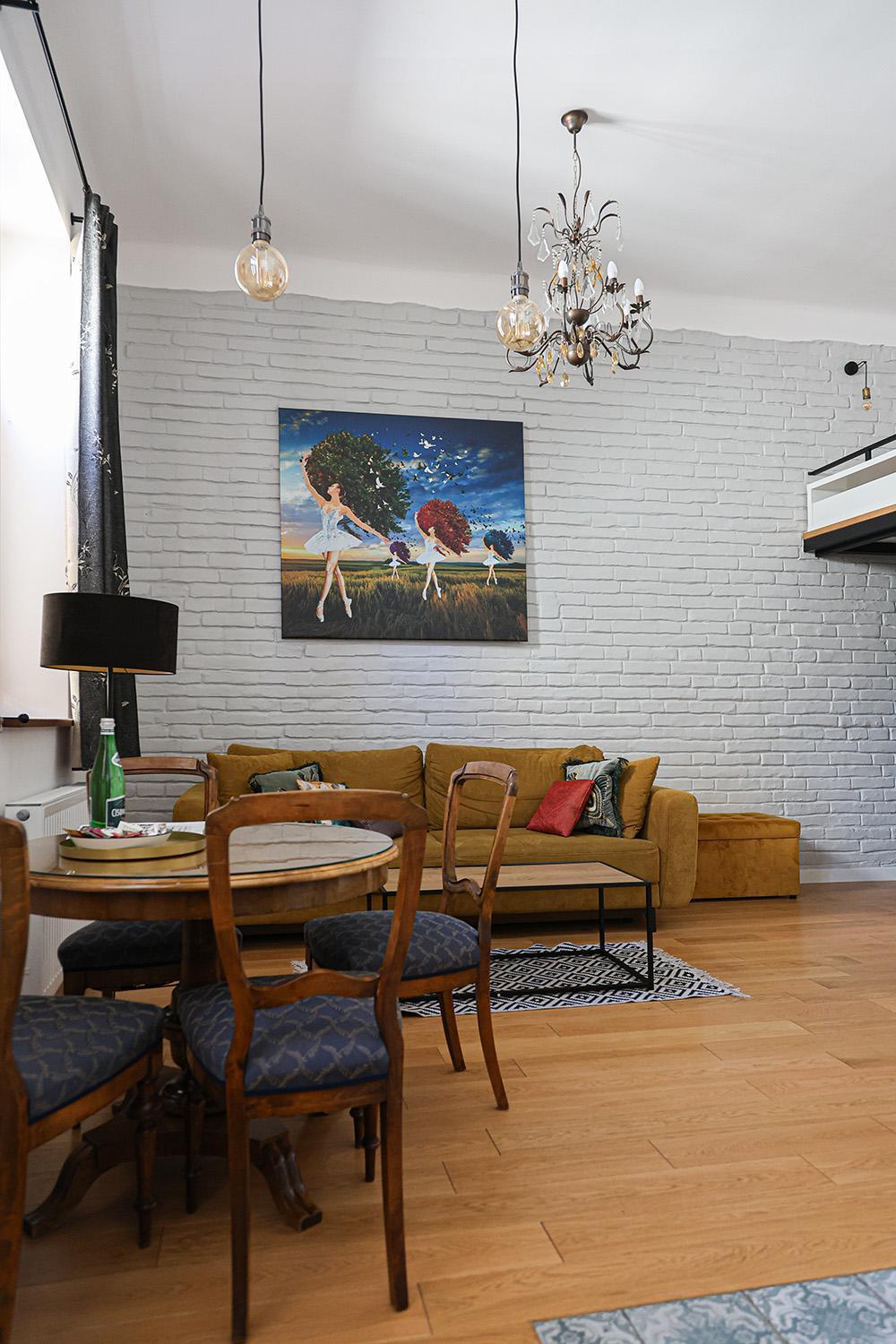 Bc7 Apartment