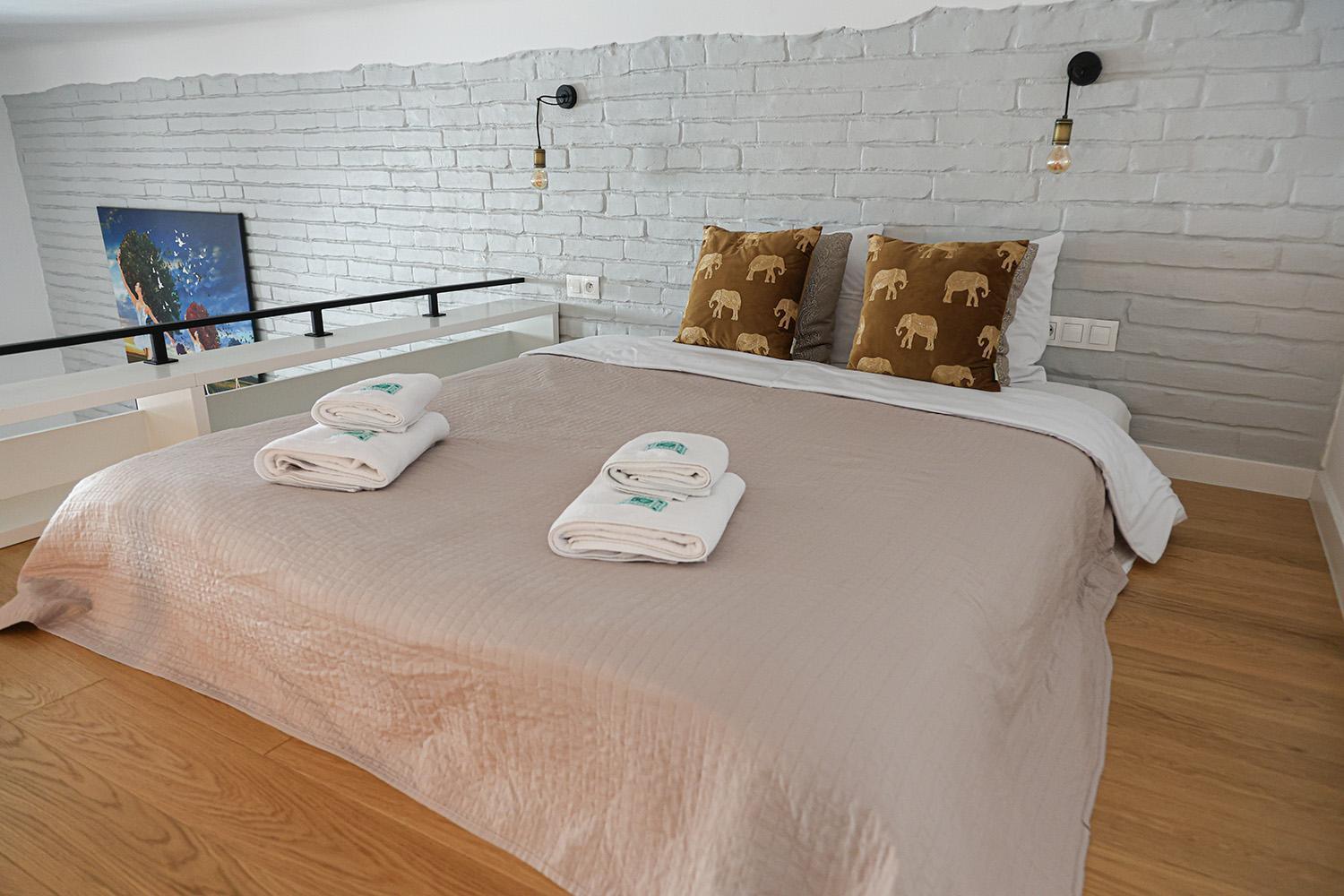 Bc7 Apartment *