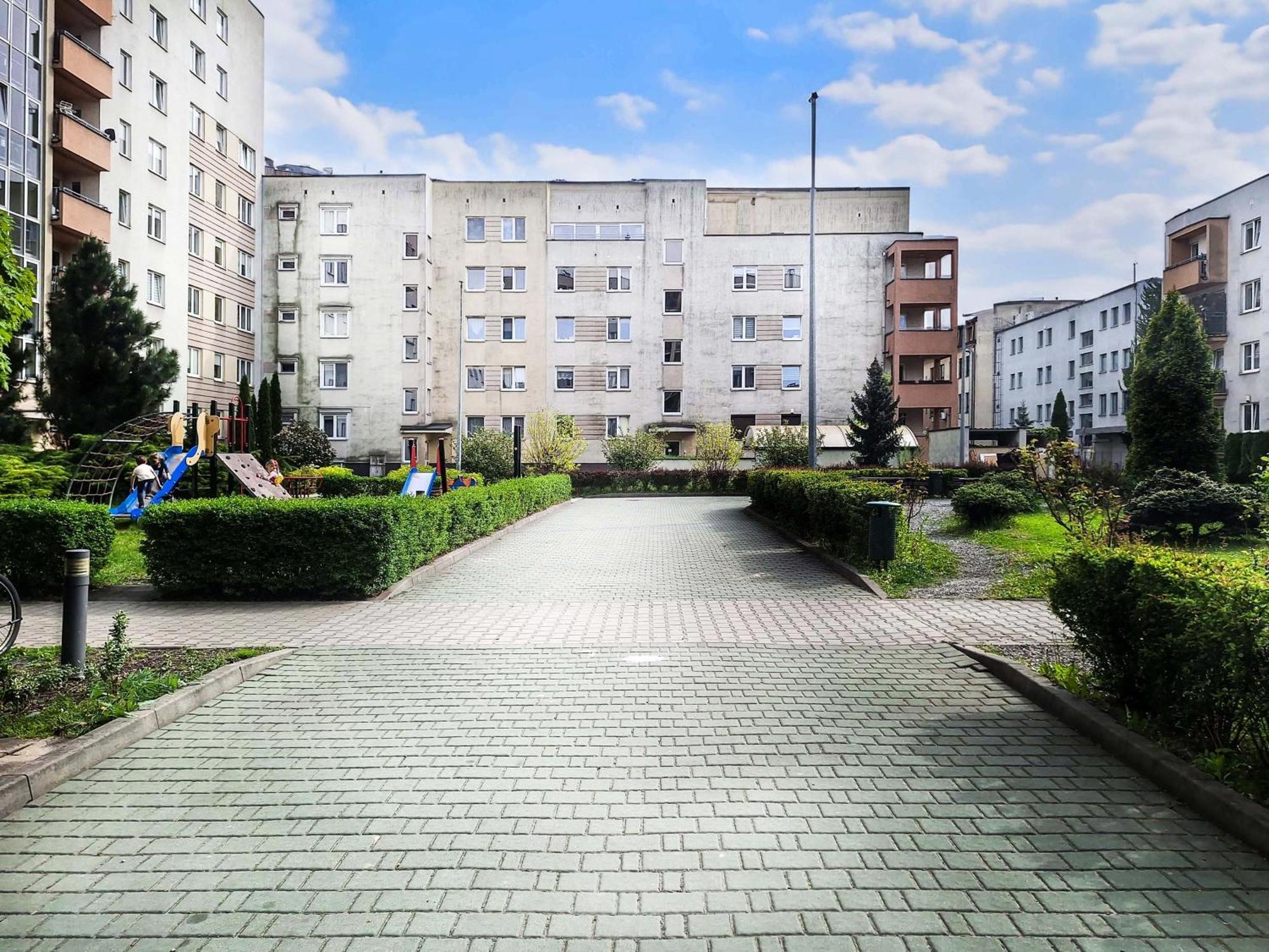 Apartament Close To Tauron Arena For 4 Guests