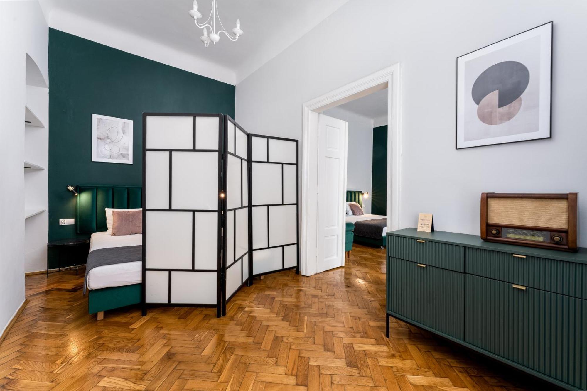 Wawel Boutique - Old Town Aparthotel Krakau