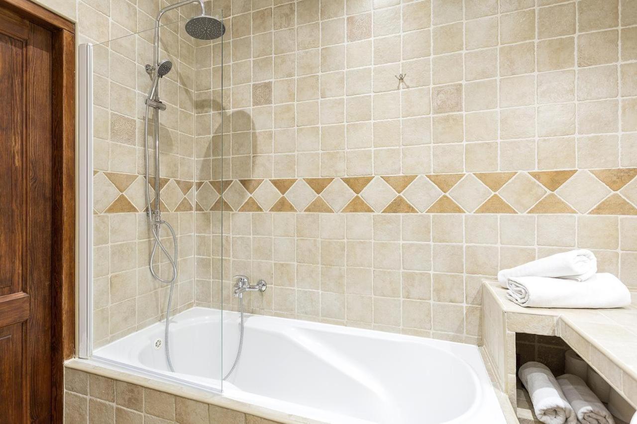 Apartment Next To The Wawel Castle 2 *