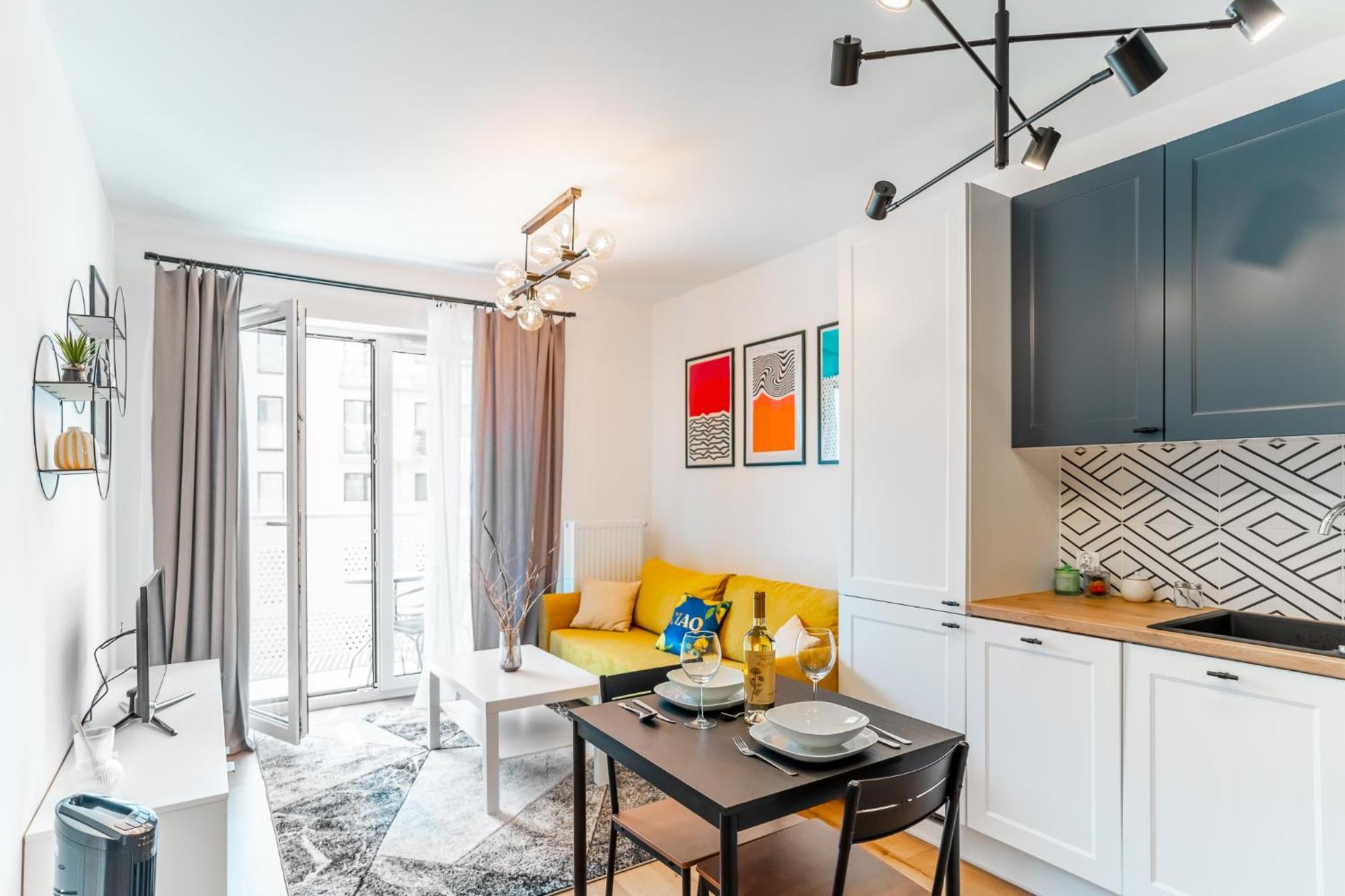Apartament Bagry - Parking, Balcony, Workspace - By Rentujemy *