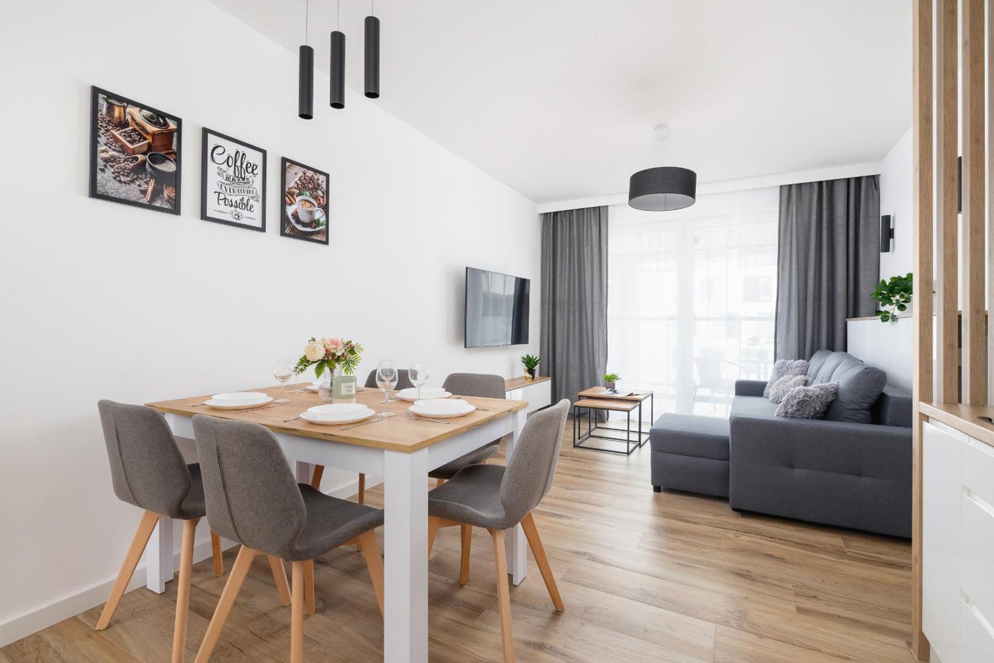 Nowoczesny Z Parkingiem Na Alei Pokoju W Krakowie By Renters Apartment *