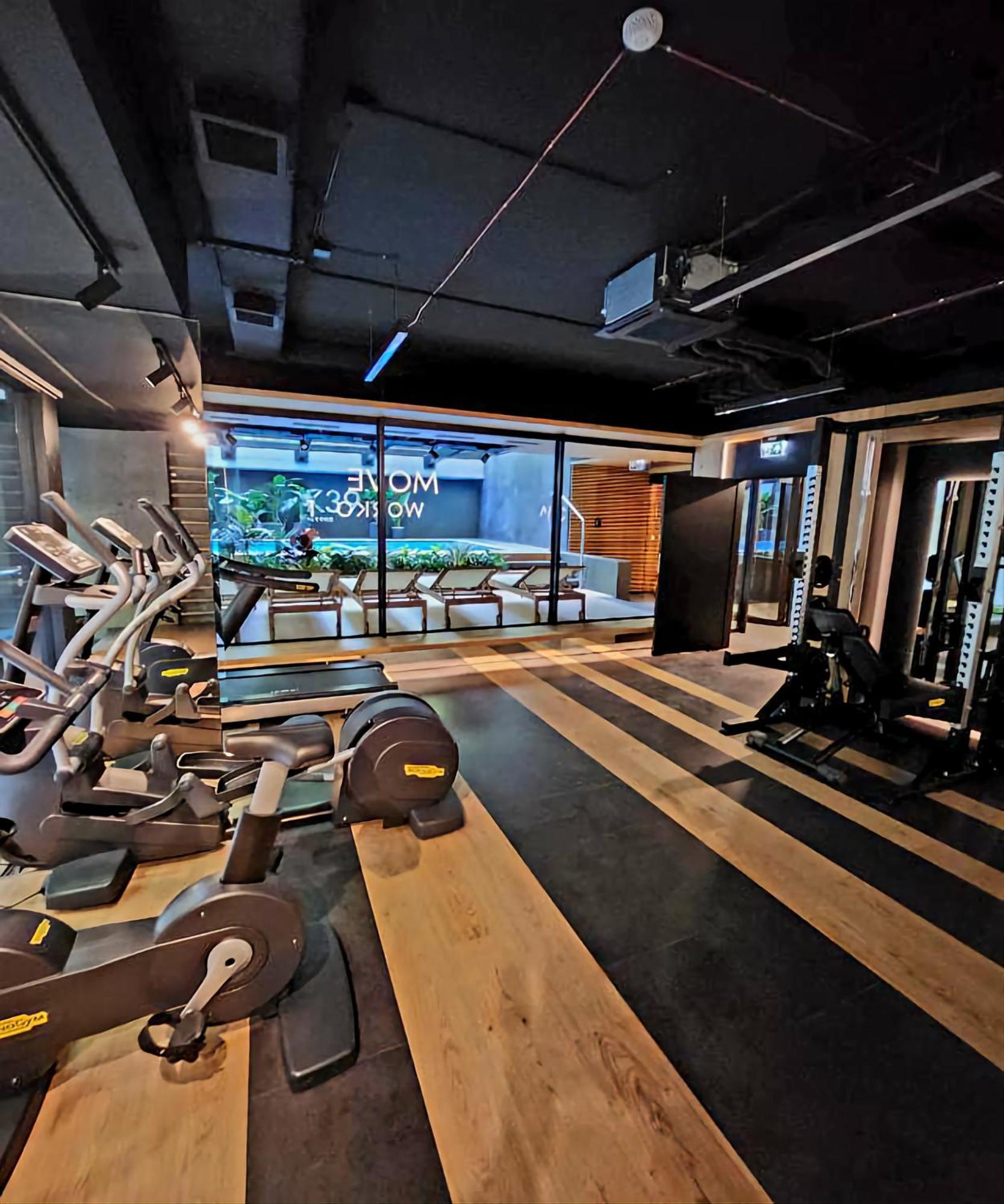 Castle Loft Apartment,spa, Gym ,sauna & Swimming Pool Free Parking Apartamento *