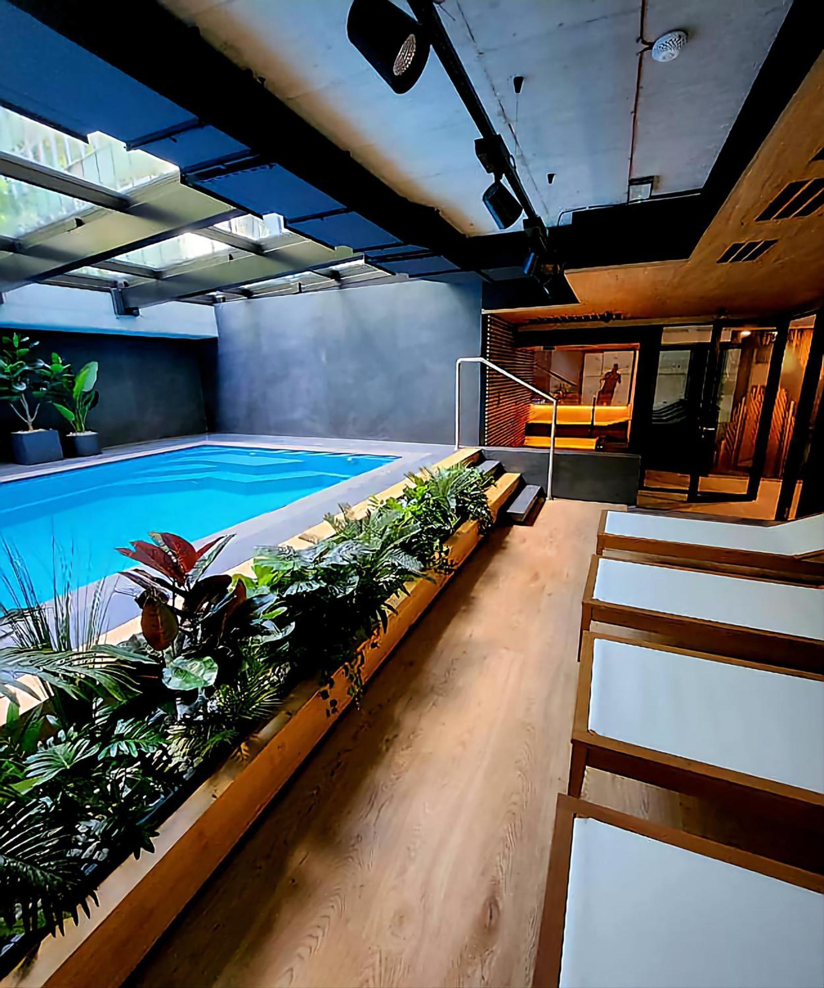 Castle Loft Apartment,spa, Gym ,sauna & Swimming Pool Free Parking Apartament *