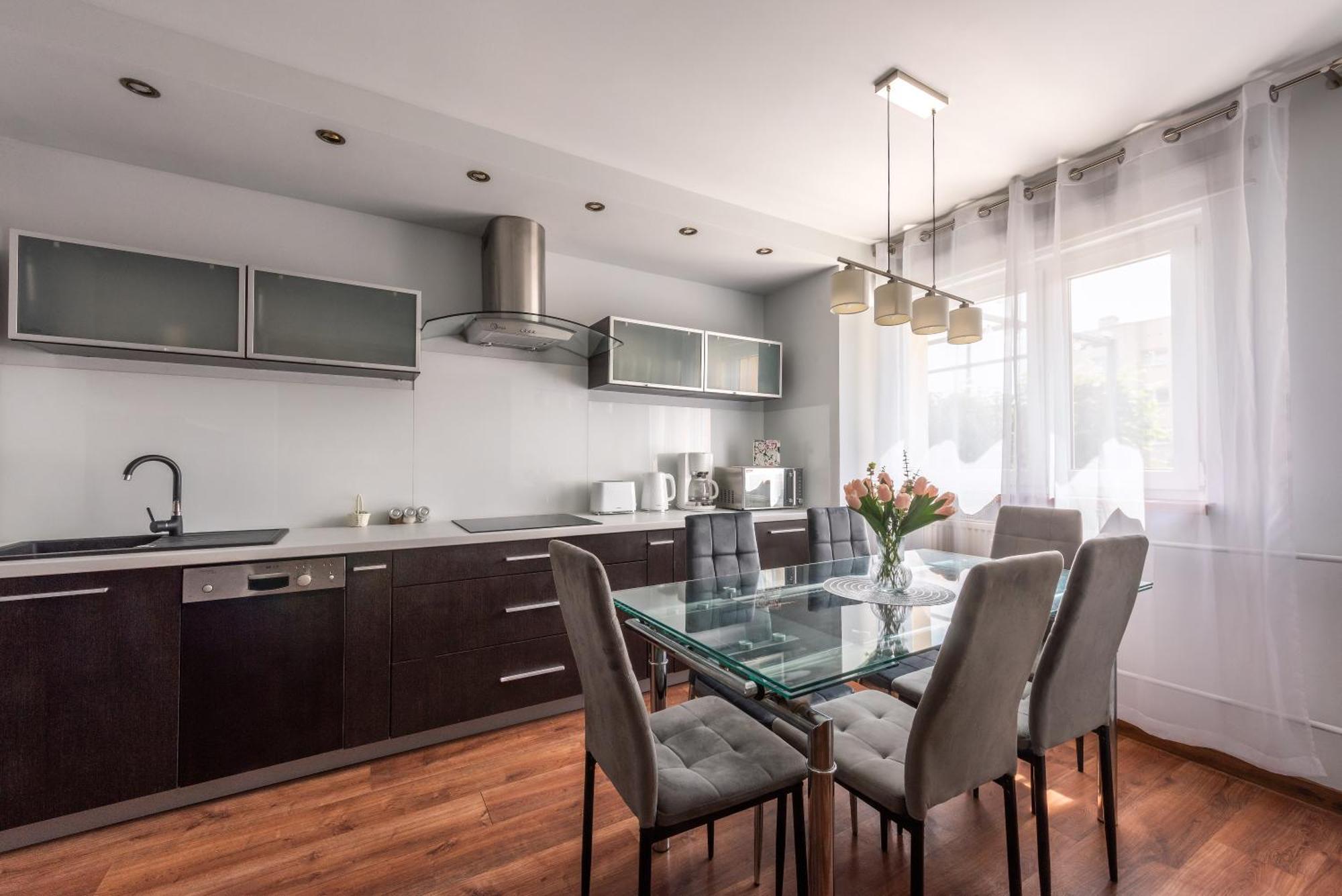 Paryski 4 90m2 2 Poziomy Ogrod Oranzeria
