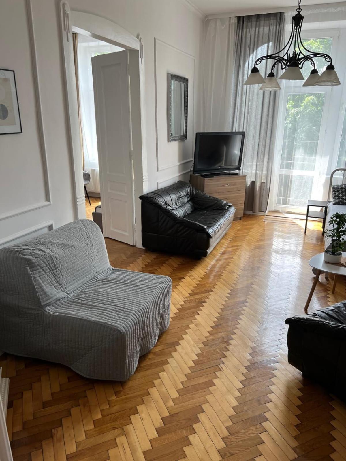 Large Next To Main Station - 85 M2 Apartment Krakow
