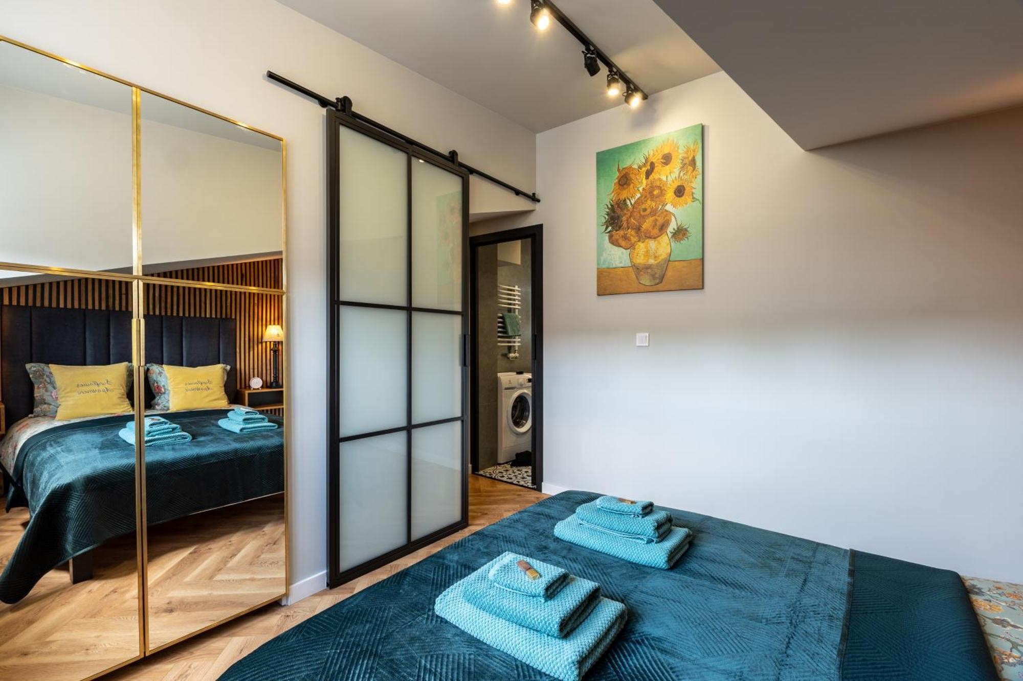 Apartment Sunflower Kalwaryjska Street *