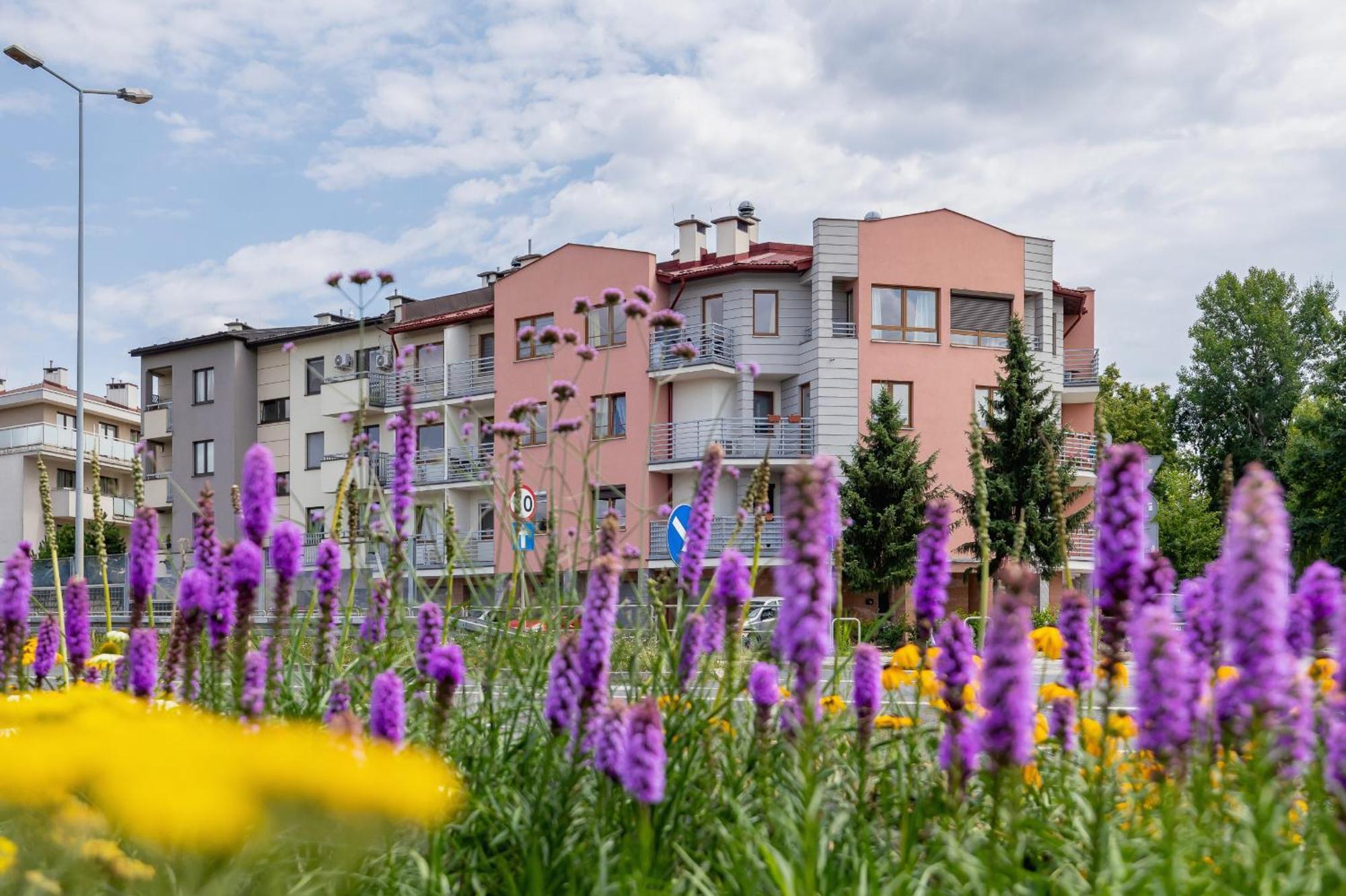 Apartment Rodzinny Z 2 Sypialniami & Klimatyzacja By Renters