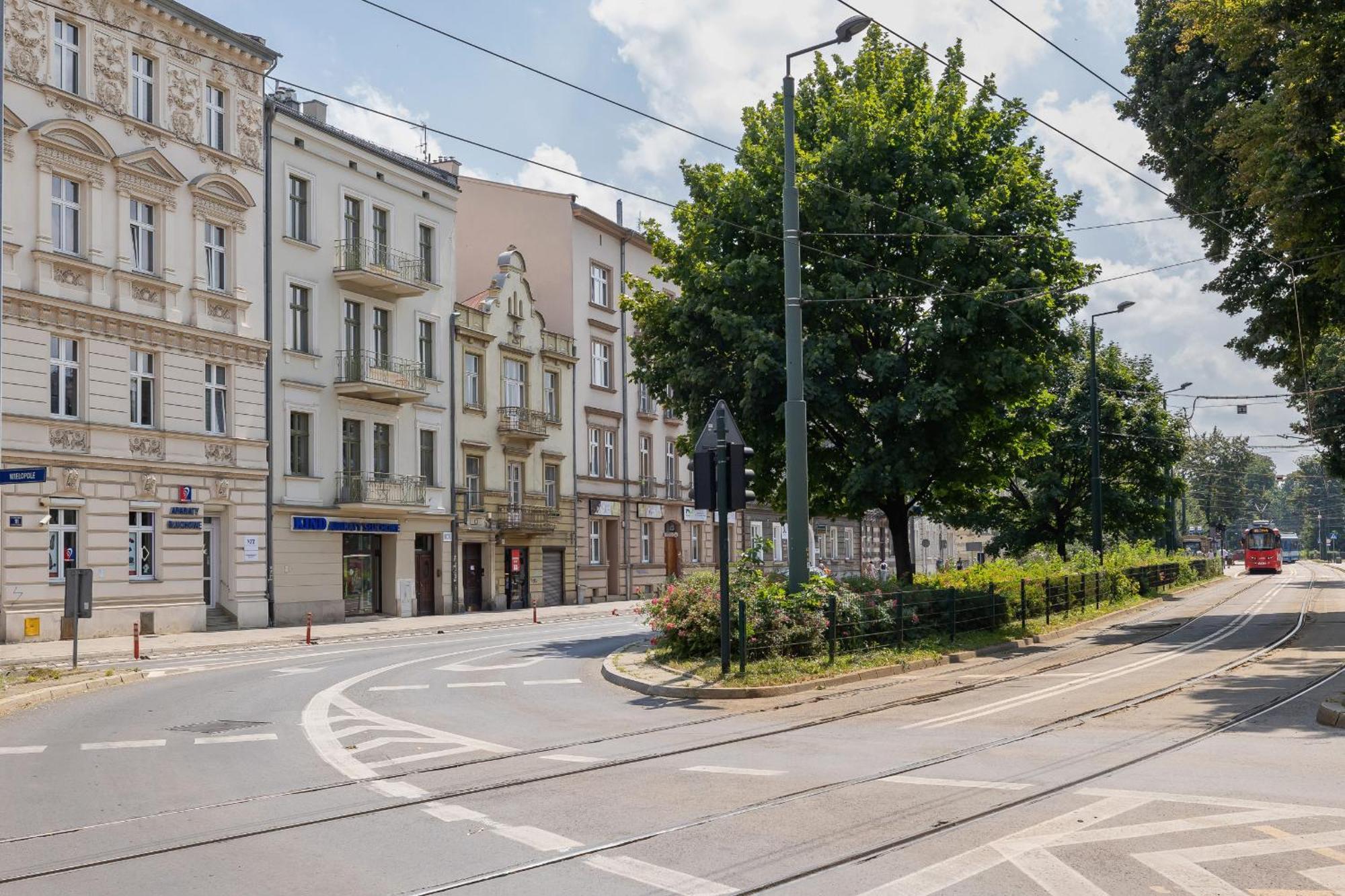 Dietla Apartament Z Klimatyzacja I Balkonem W Centrum Krakowa By Renters Apartment *